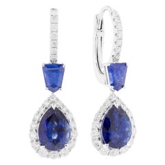 Orecchini a goccia con zaffiro a forma di pera da 4,42 carati e diamante aureolato da 0,73 carati ref582