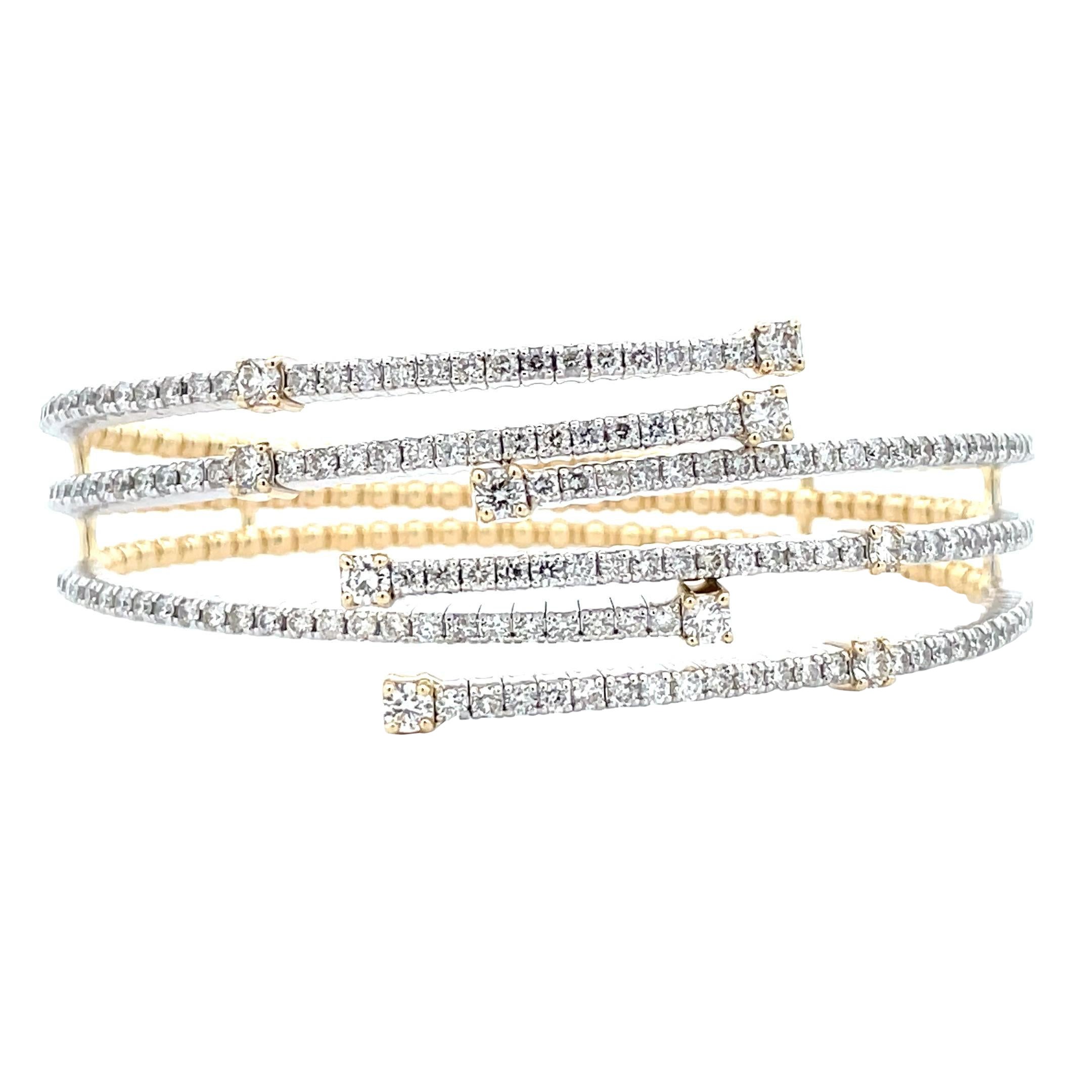 4,42 Karat zweifarbiger Diamant-Armreif aus 14k zweifarbigem Gold mit mehrreihigen Perlen