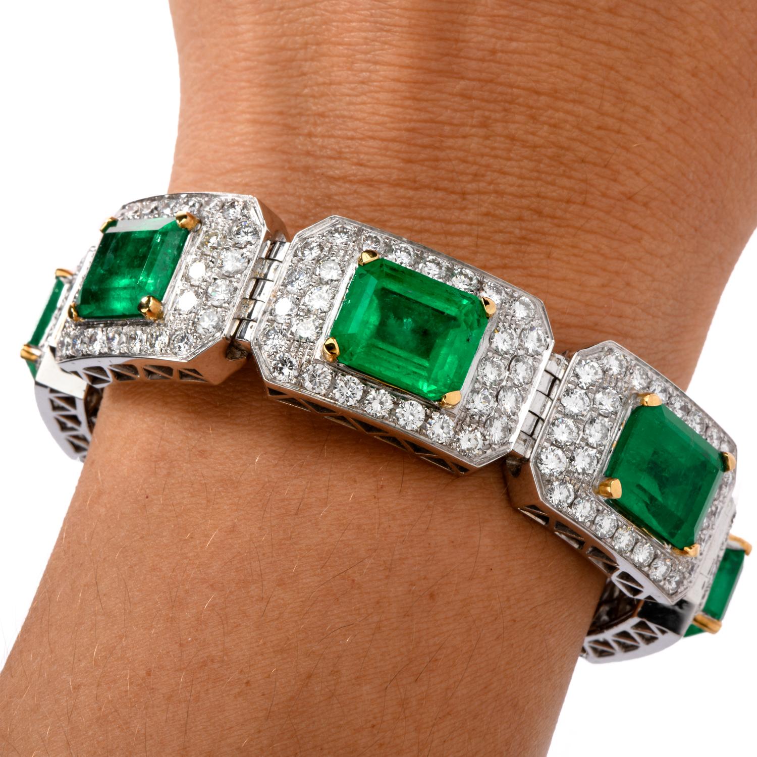 44.20 Carat Colombian Emerald and Diamond 18 Karat Gold Bracelet In Excellent Condition In Miami, FL