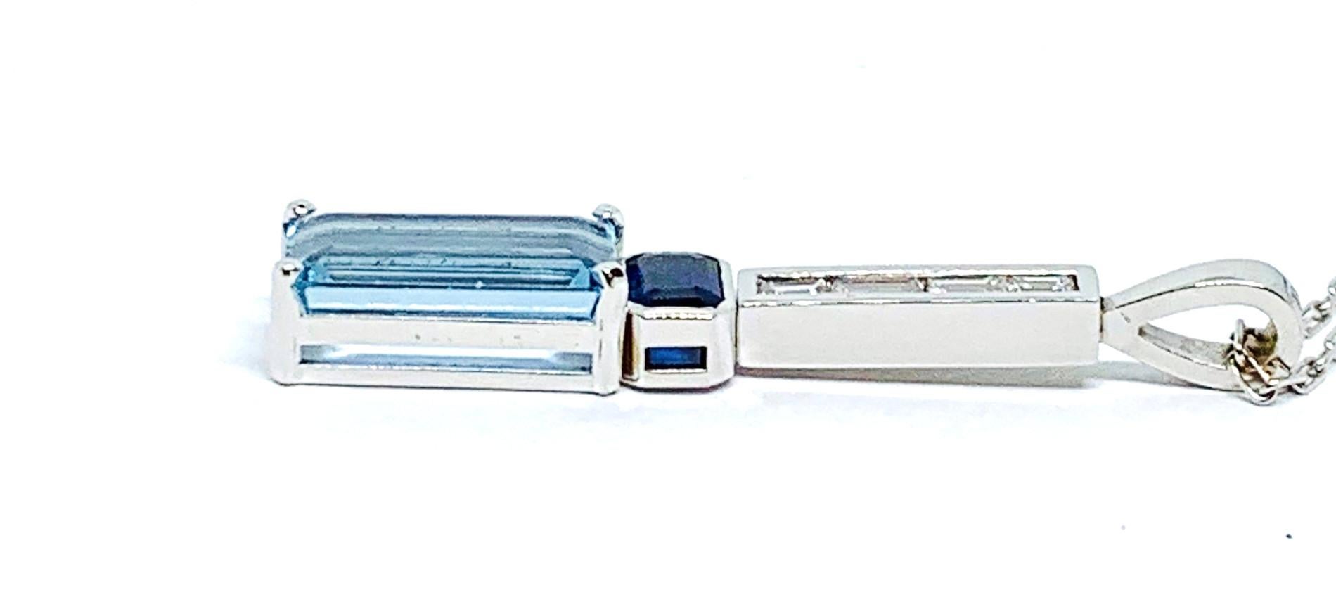 4.43 Carat Aquamarine with 1.01 Carat Sapphire and 0.26 Carat Diamond Necklace 4
