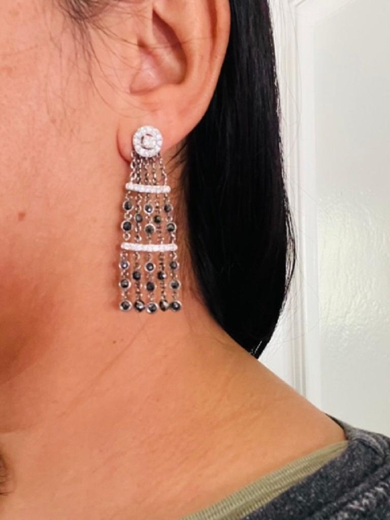 Women's 4.43 Carat Natural Black Diamond White Diamond White Gold Dangle Earrings For Sale