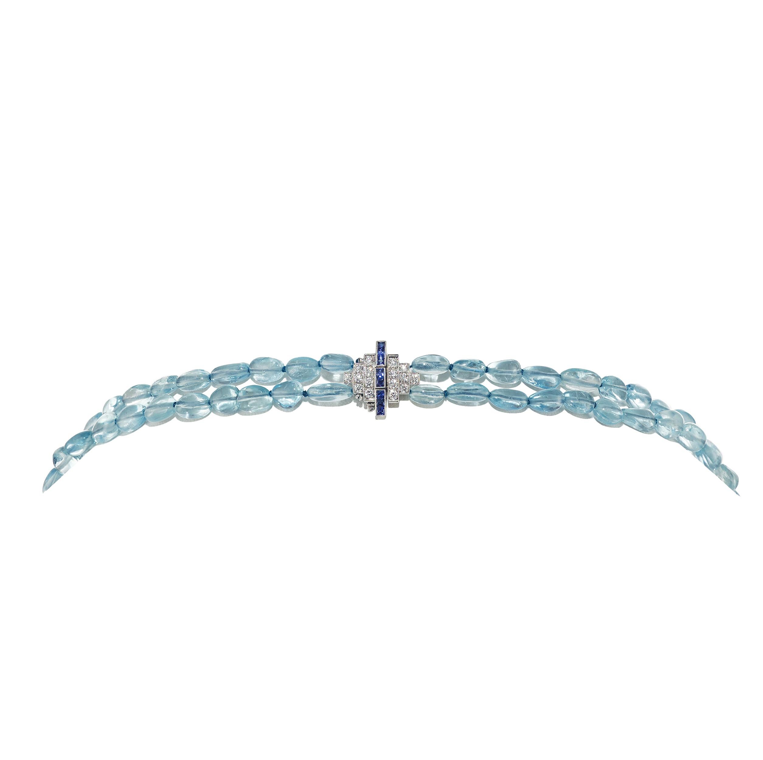 443,57 Karat Aquamarin Multi-Strand-Halskette mit Saphir, Diamant, Platin (Gewalkt) im Angebot