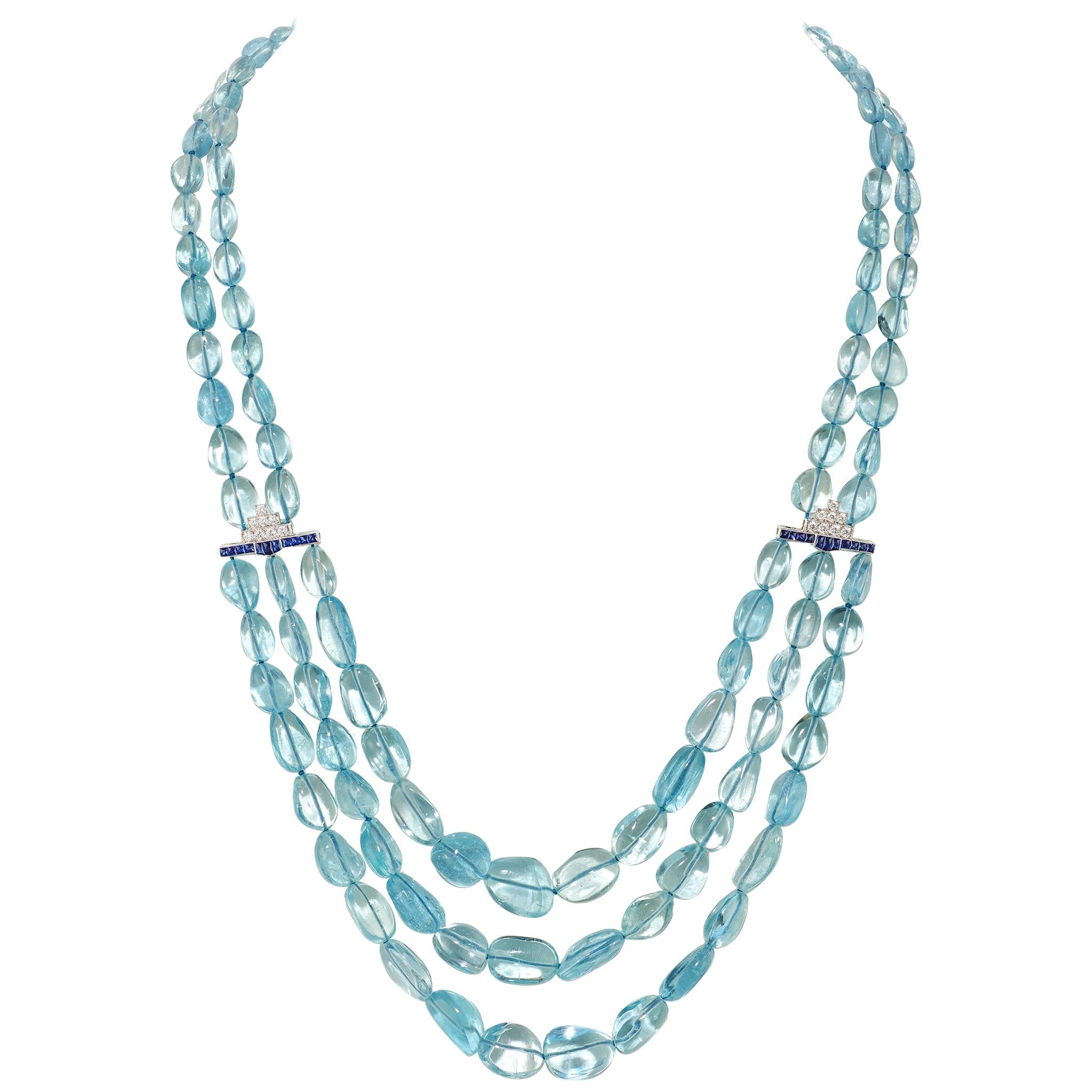 Collier multibrins en platine avec aigue-marine 443,57 carats, saphirs et diamants