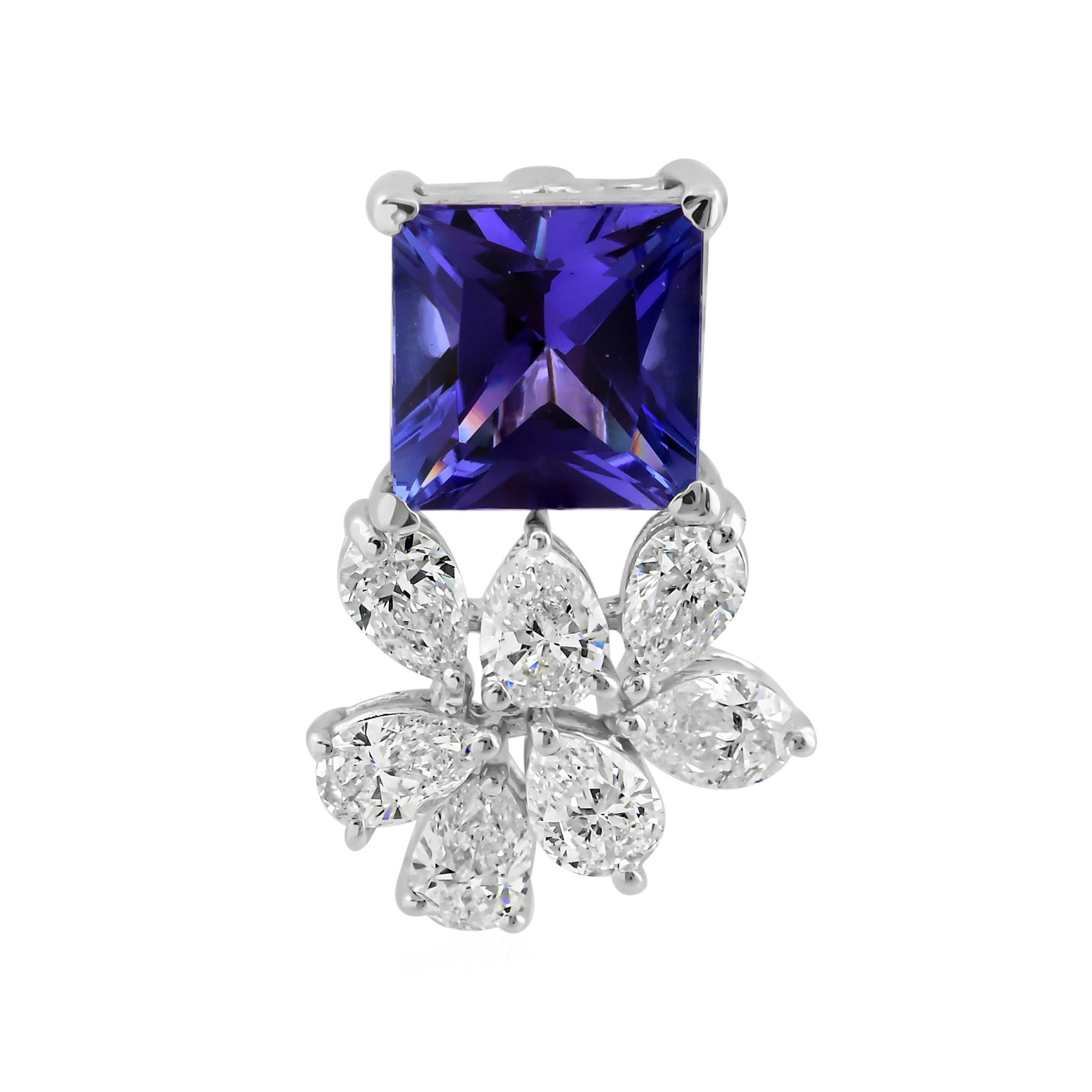Moderno Ciondolo con tanzanite taglio principessa e petali di diamanti naturali in oro massiccio 18 carati 4,43 tcw in vendita