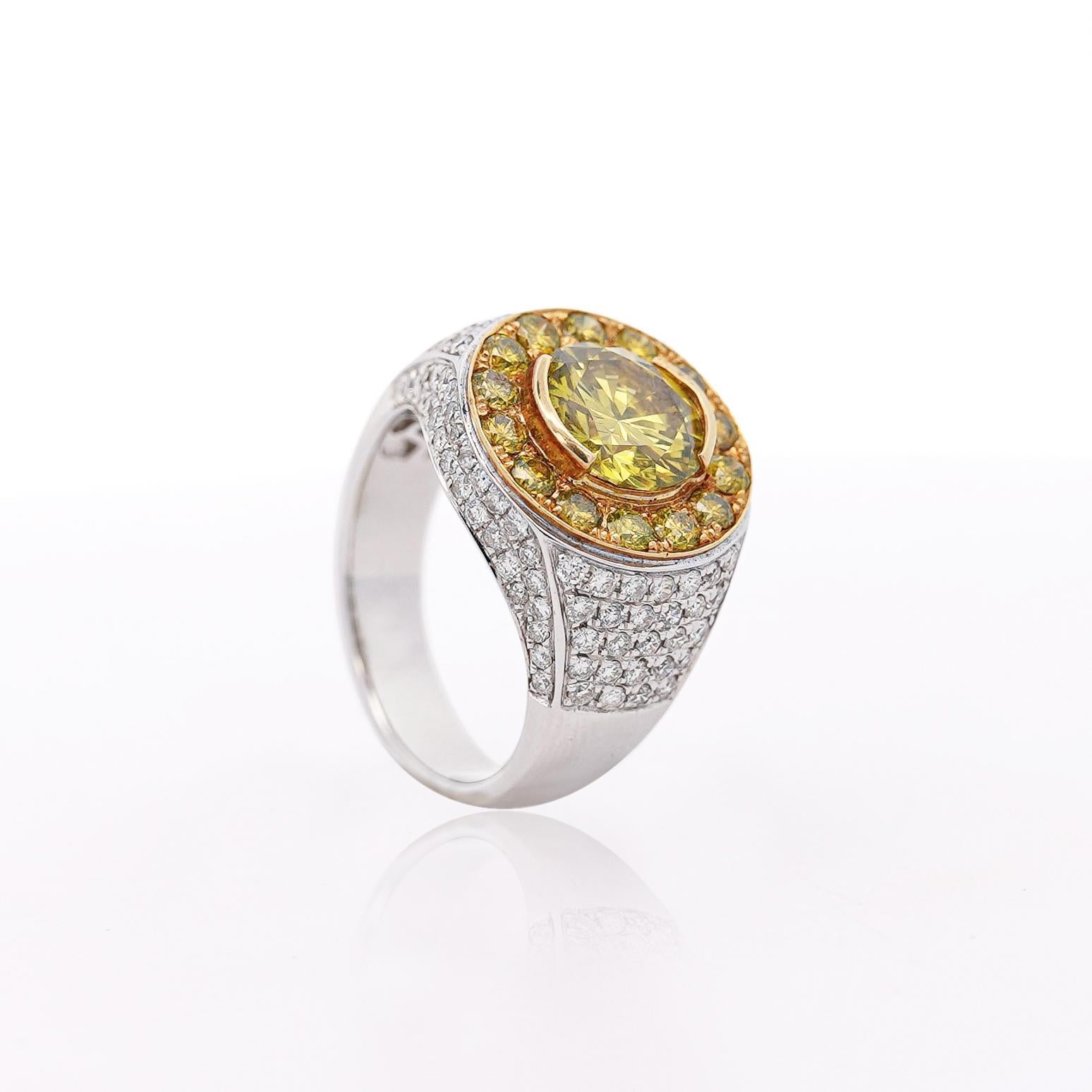 Anello da uomo con diamante giallo taglio rotondo in oro 18 carati da 4,44 carati in vendita 7