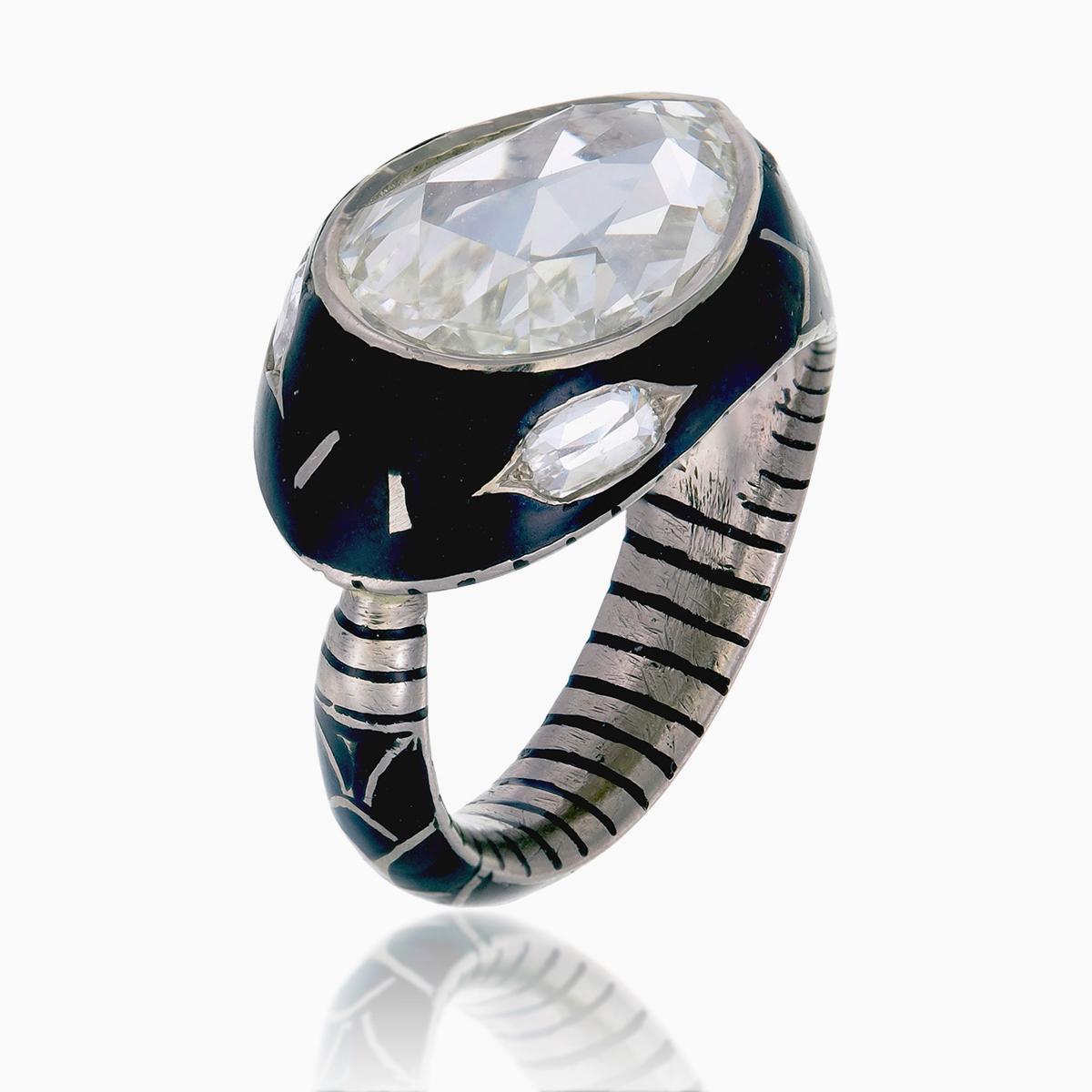 This ring showcases 4.44 carats of rose-cut diamonds. Set in 18-karat white gold, the ring has a substantial weight of 10.42 grams, offering both luxury and durability. Perfect for those who appreciate classic design this piece is perfect for