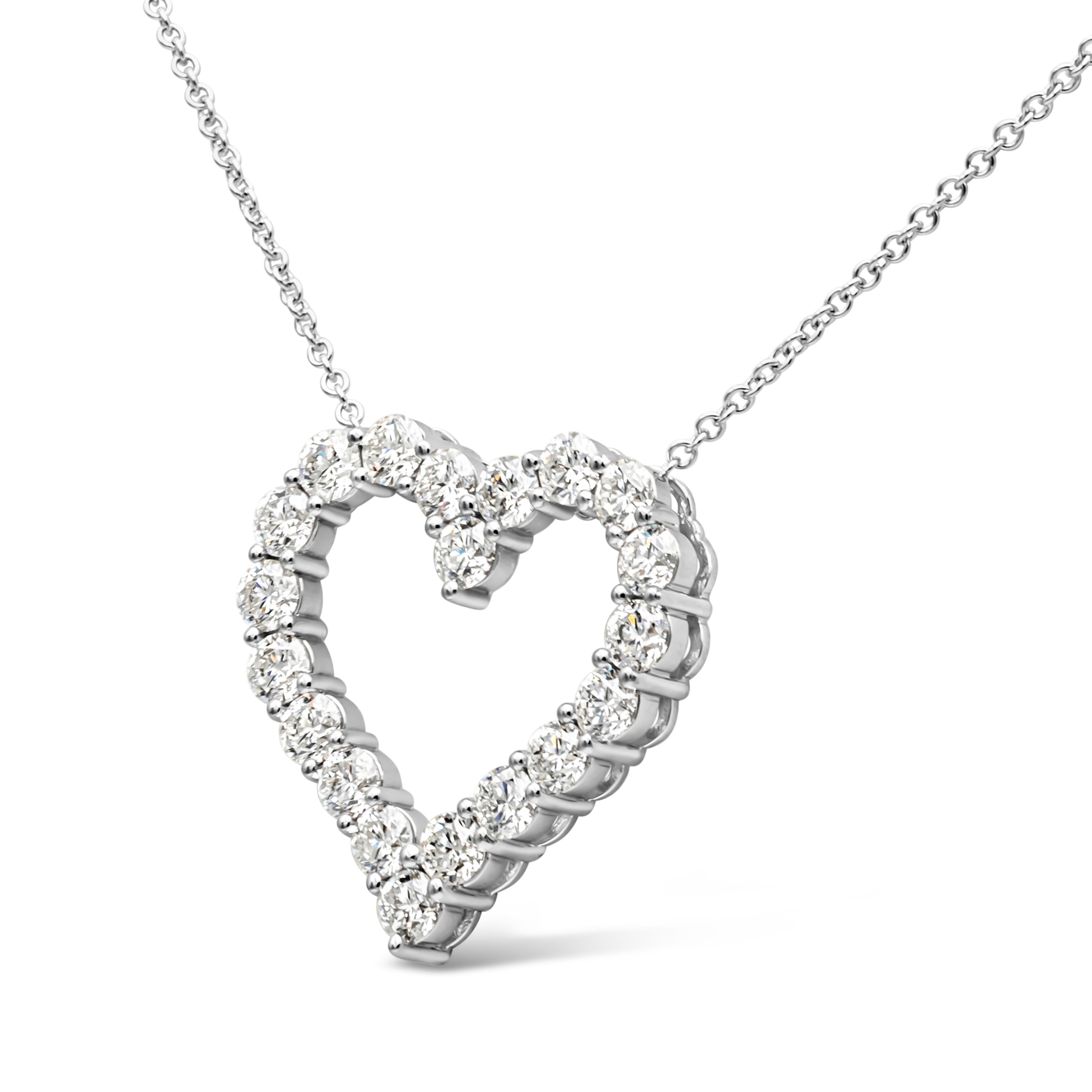 Round Cut 4.44 Carats Total Brilliant Round Diamond Open-Work Heart Pendant Necklace For Sale