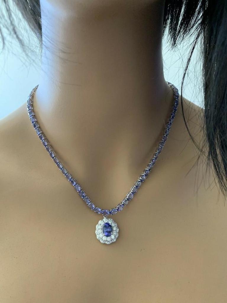 44.40 Carat Natural Tanzanite and Diamond 14 Karat Solid White Gold Necklace For Sale 1