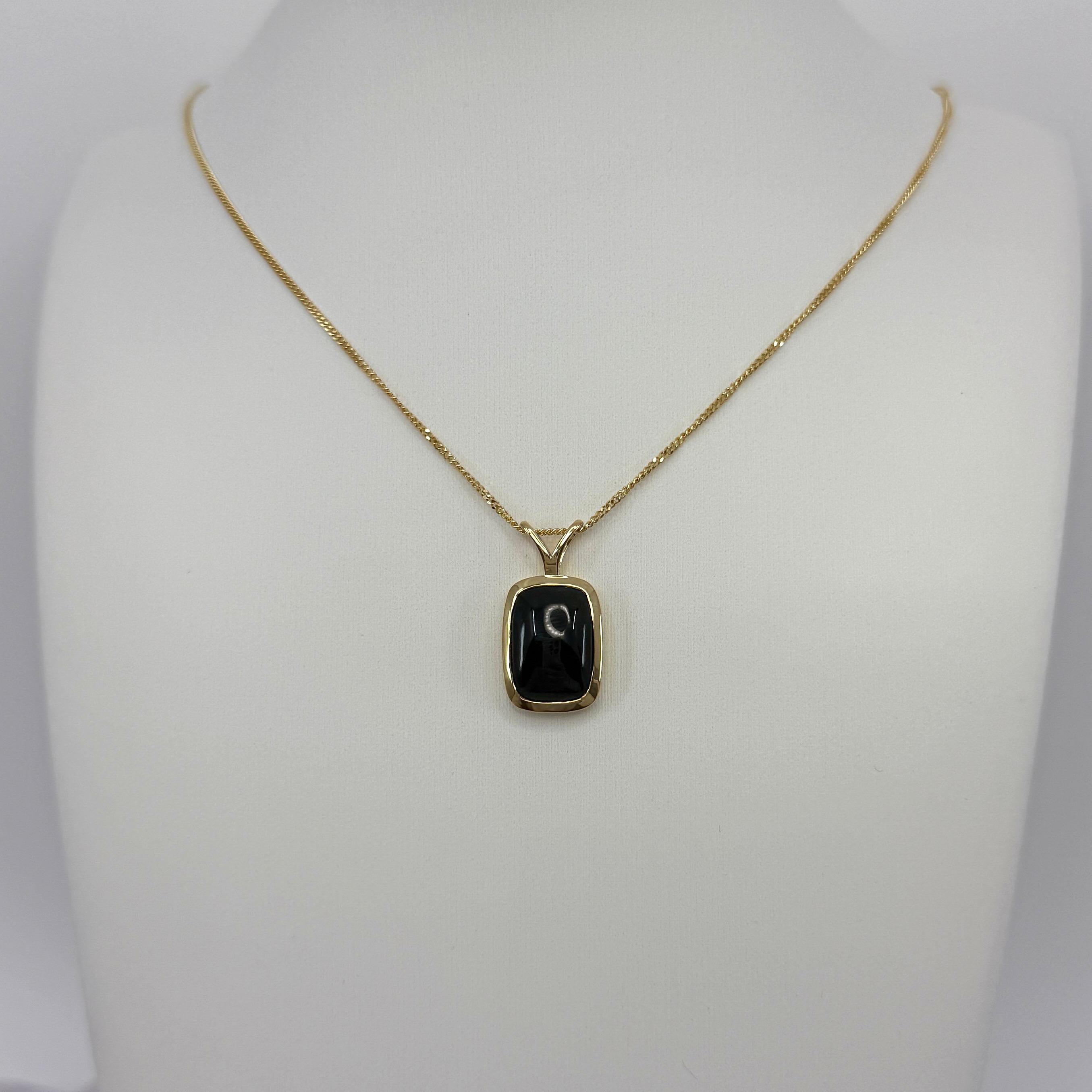 4,44ct IGI zertifiziert unbehandelten Jadeit Jade A Grade 18k Gold Kissen Anhänger im Angebot 2