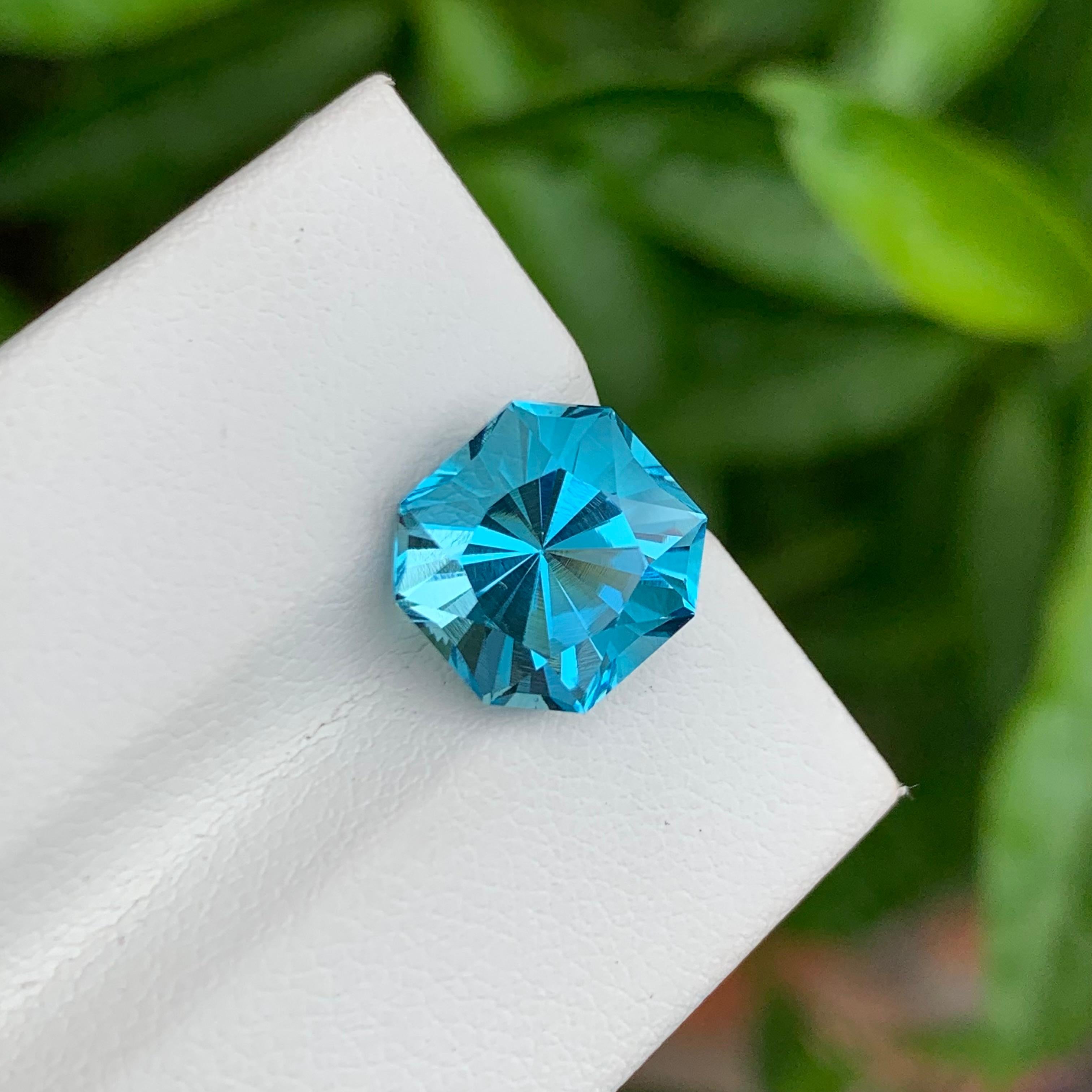 Loose Blue Topaz

Weight: 4.45 Carats
Dimensions: 10.3 x 10 x 8.9 Mm
Origin: Brazil
Shape: Octagon 
Color: Blue
Certificate: On Demand

Benefits Of Wearing Blue Topaz Stone:
It helps to improve communication and self-expression.
It provides inner