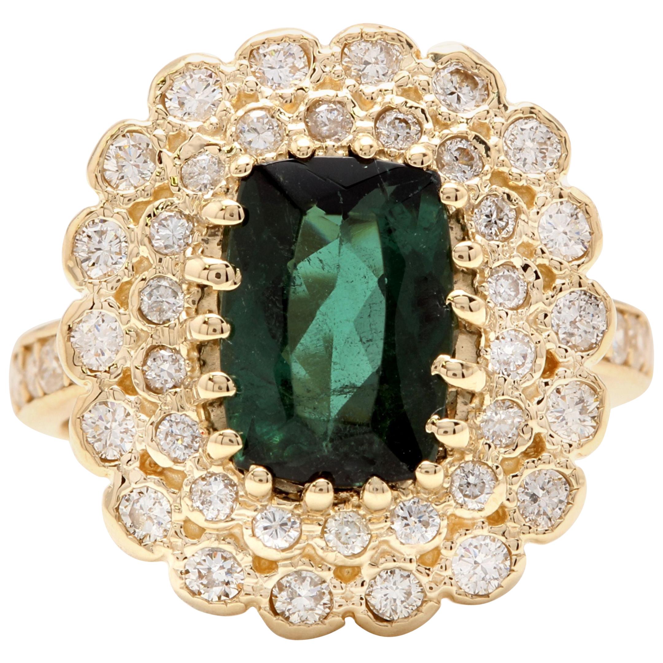 4.45 Carat Natural Green Tourmaline and Diamond 18 Karat Solid Yellow Gold Ring For Sale