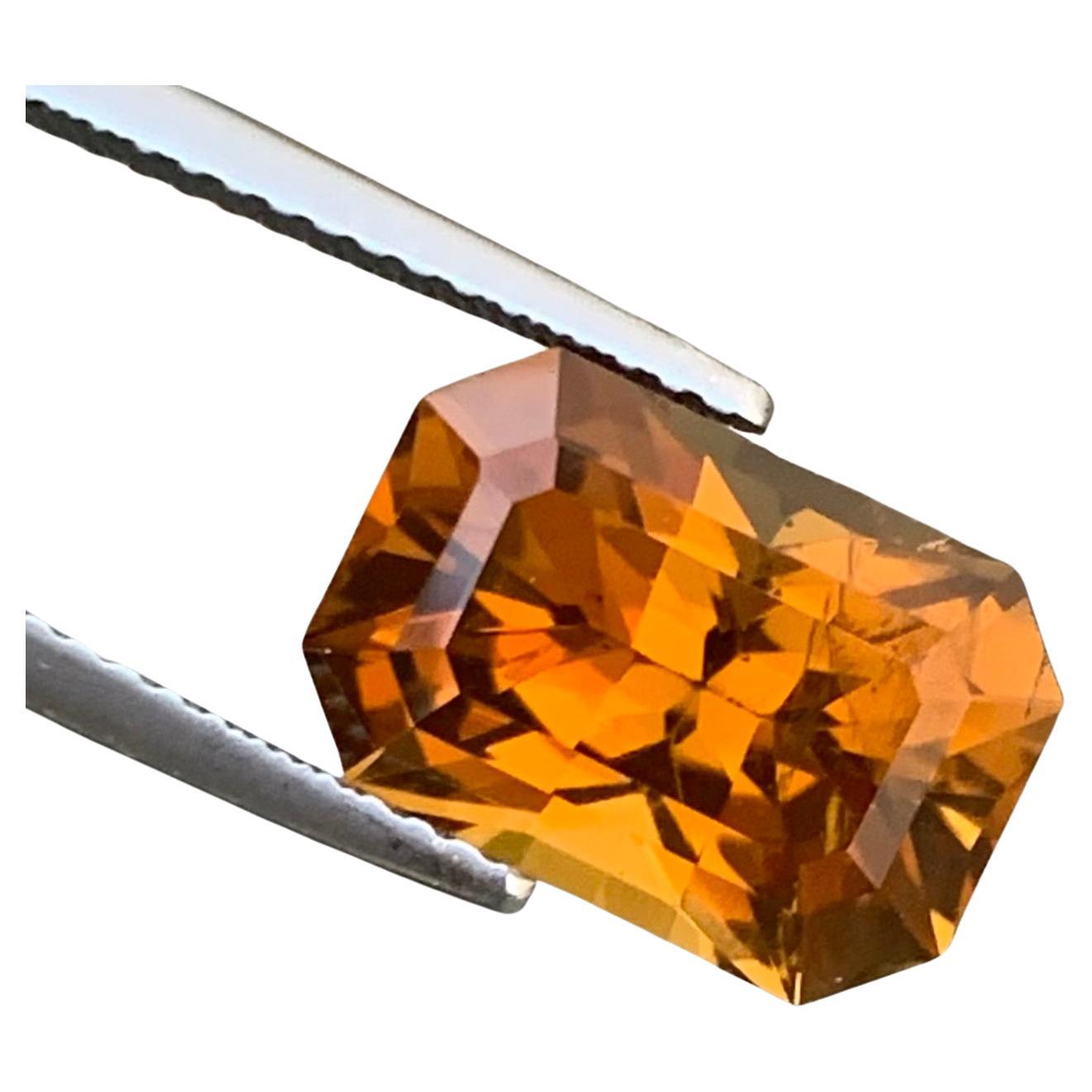 Pierre précieuse naturelle non sertie de 4,45 carats en forme d'émeraude pour la fabrication de bijoux 