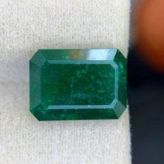4.45 Carat Natural Loose Green Emerald Stone Emerald Cut Pakistani Gemstone