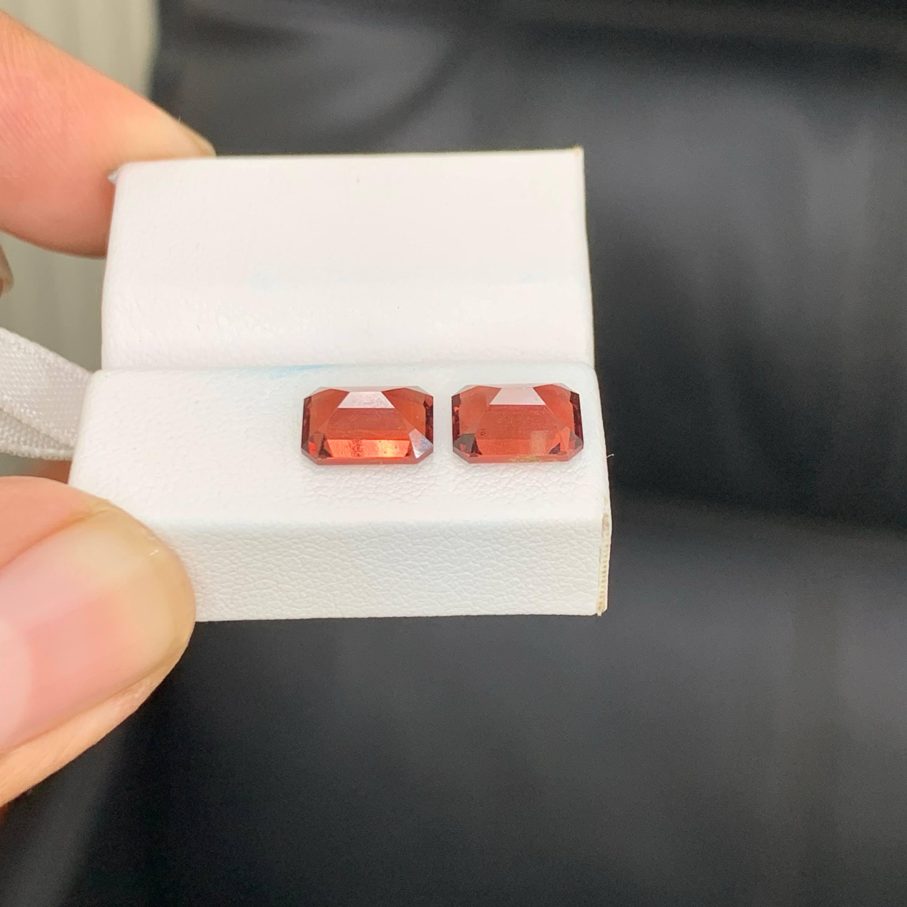 4,45 Karat Natürlicher loser Malaya Color Granat Paar Smaragdschliff Tansanischer Edelstein im Angebot 3