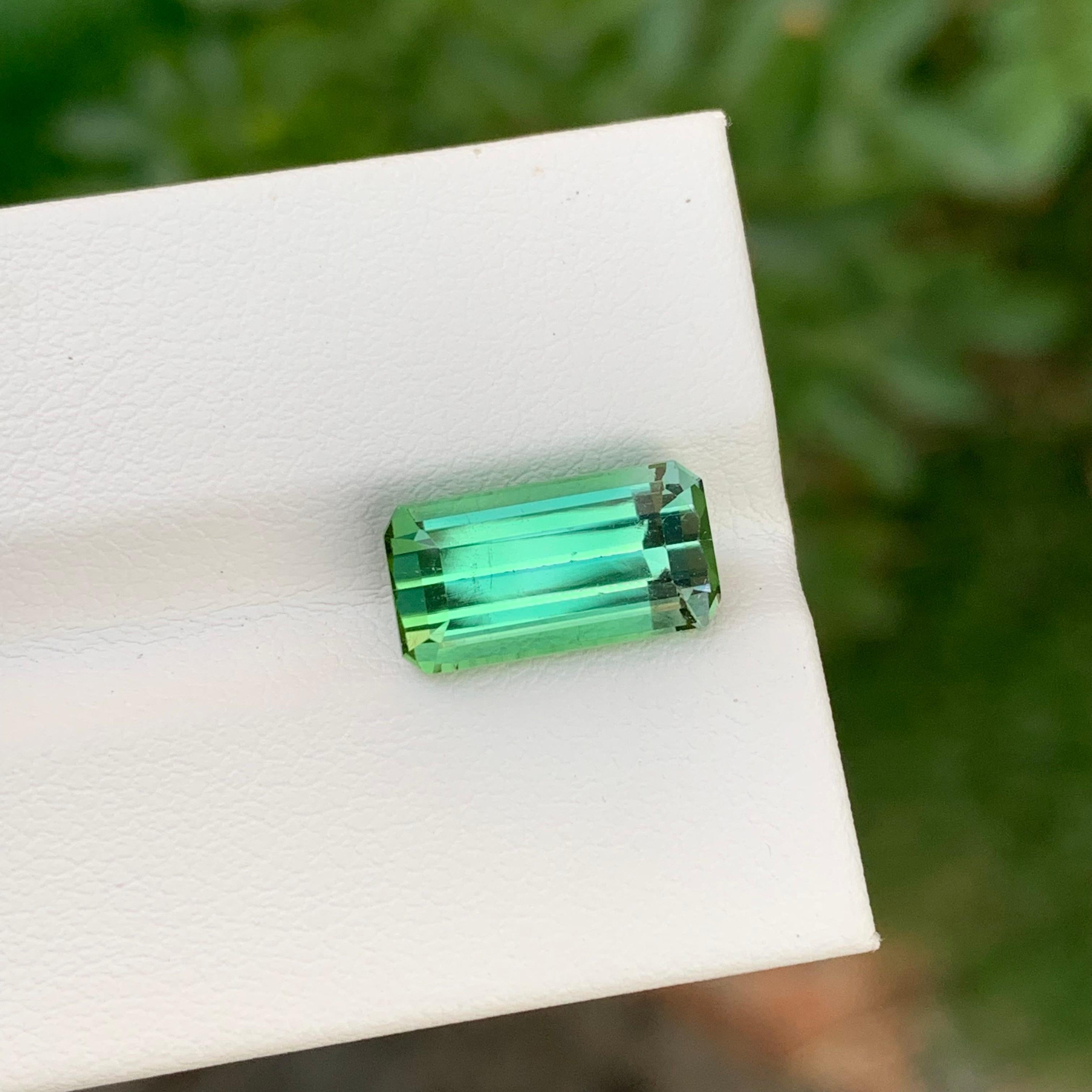 Emerald Cut 4.45 Carat Natural Loose Mint Green Tourmaline Emerald Shape Gem For Jewellery  For Sale