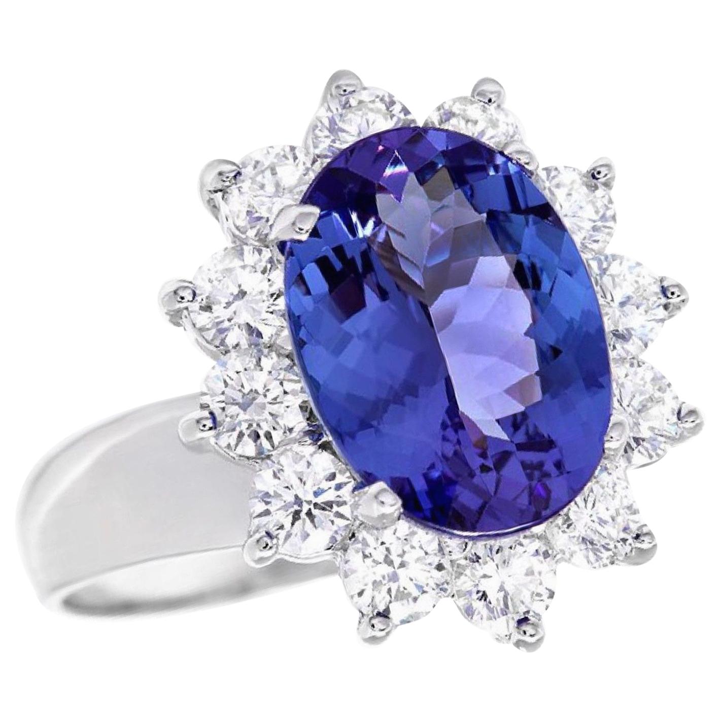4.45 Carat Natural Very Nice Looking Tanzanite and Diamond 14K Solid White Gold For Sale