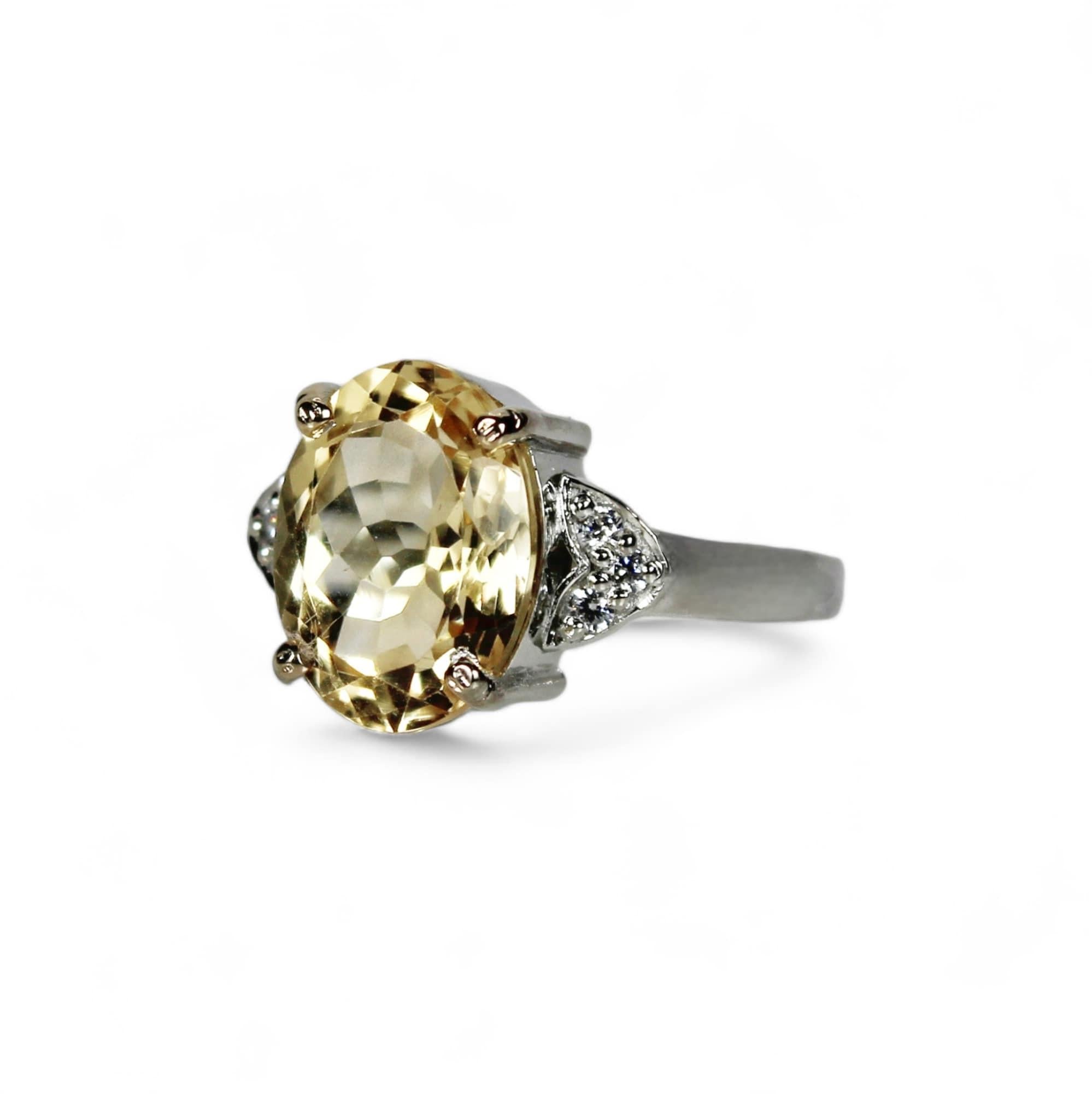 4,45 Karat Citrin-Edelsteinring mit Ovalschliff Damen im Angebot