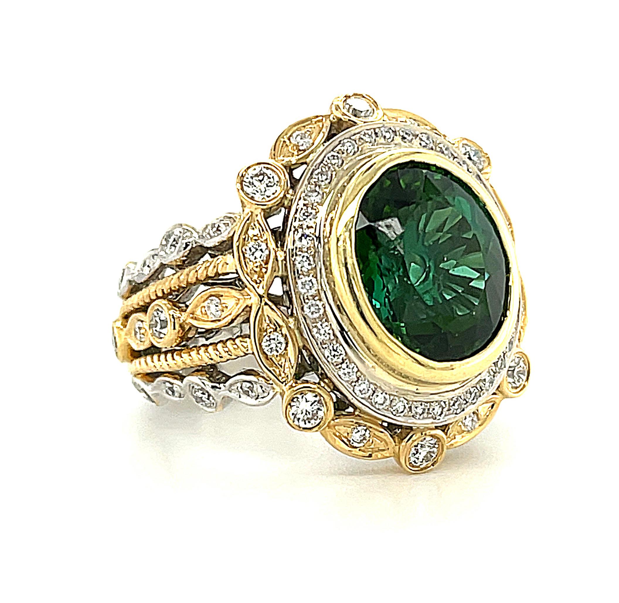 Artisan Green Tourmaline and Diamond Cocktail Ring in 18k Gold, 4.45 Carats For Sale