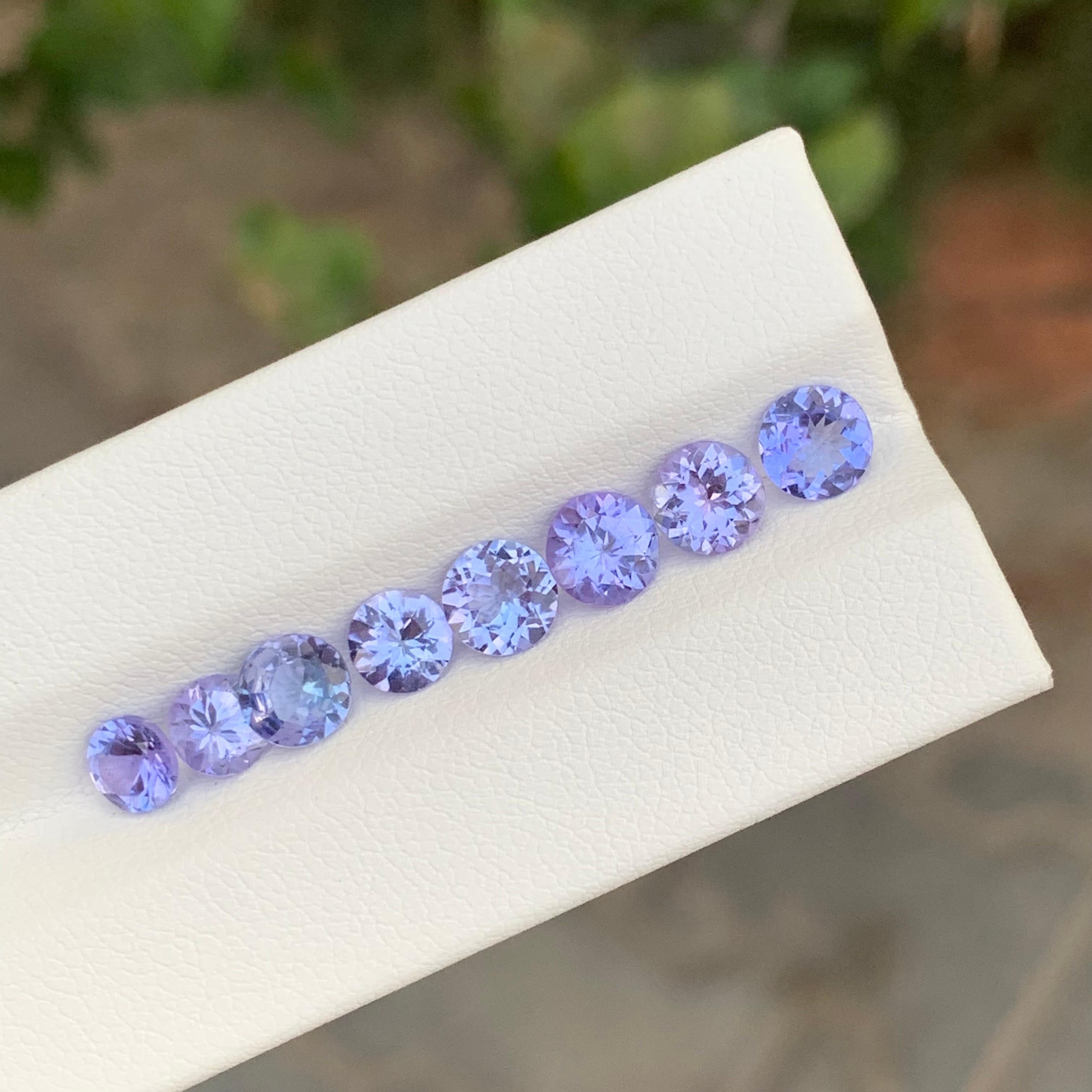 Women's or Men's 4.45 Carat Pretty Loose Tanzanite Lot For Jewellery Making For Sale
