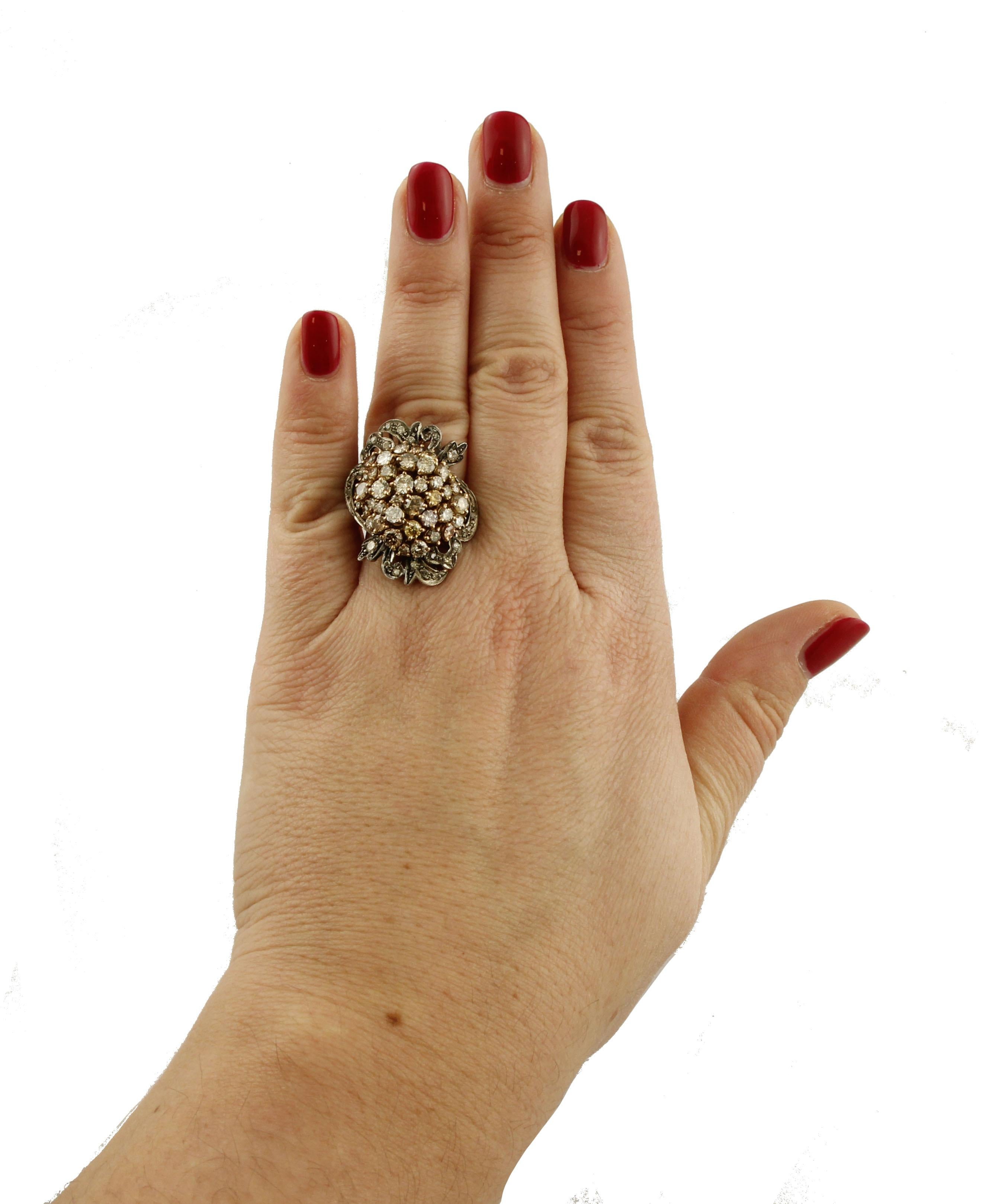 Mixed Cut 4.45 Carat White, Light Brown, Light Yellow, Light Pink Fancy Diamonds  Ring For Sale