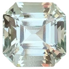 4.45 carats Greenish Amethyst Stone Asscher Cut Natural African Gemstone (Améthyste verte taillée à l'emporte-pièce)