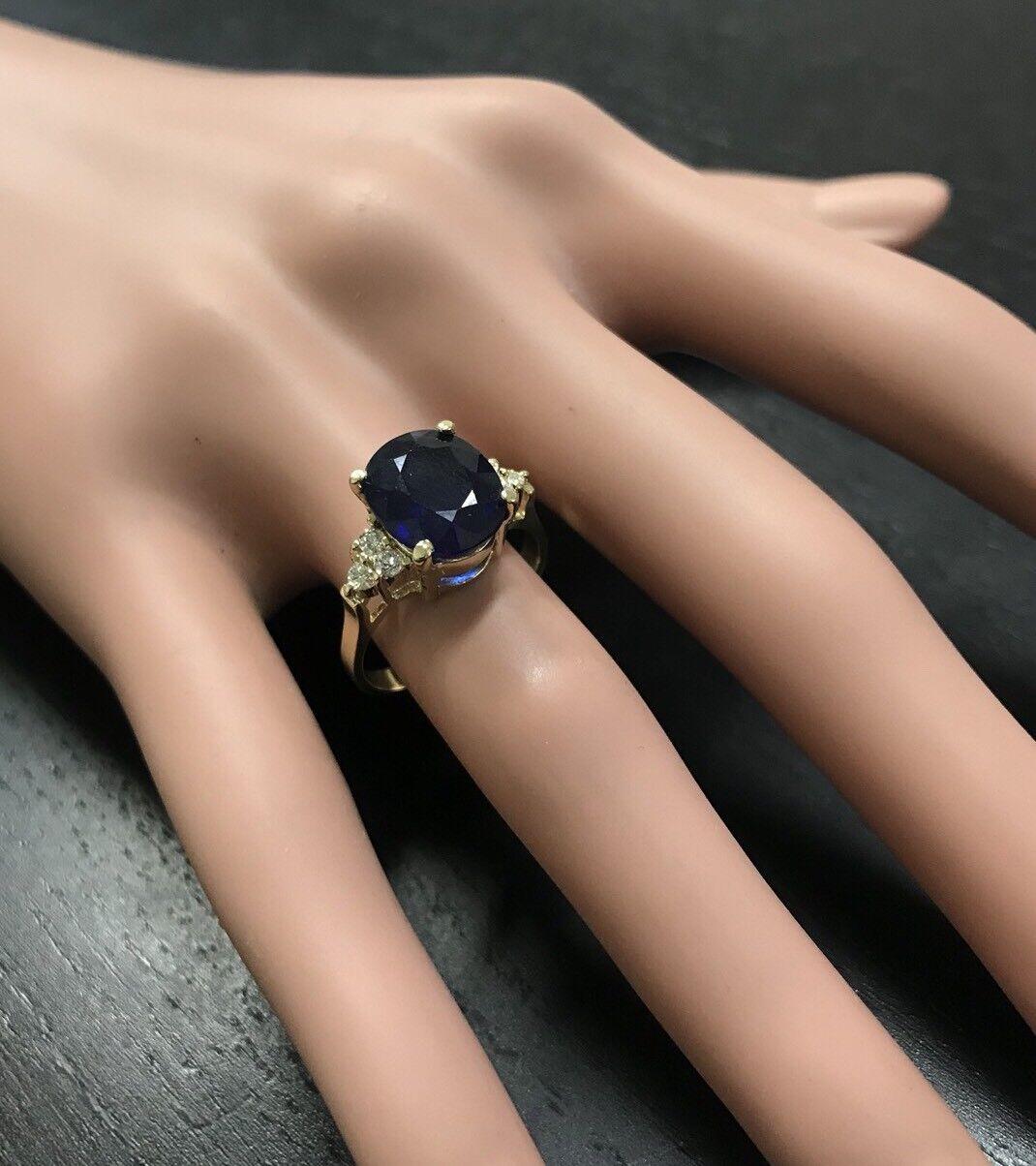 4.45 Ct Exquisite Natural Blue Sapphire and Diamond 14K Solid Yellow Gold Ring For Sale 3