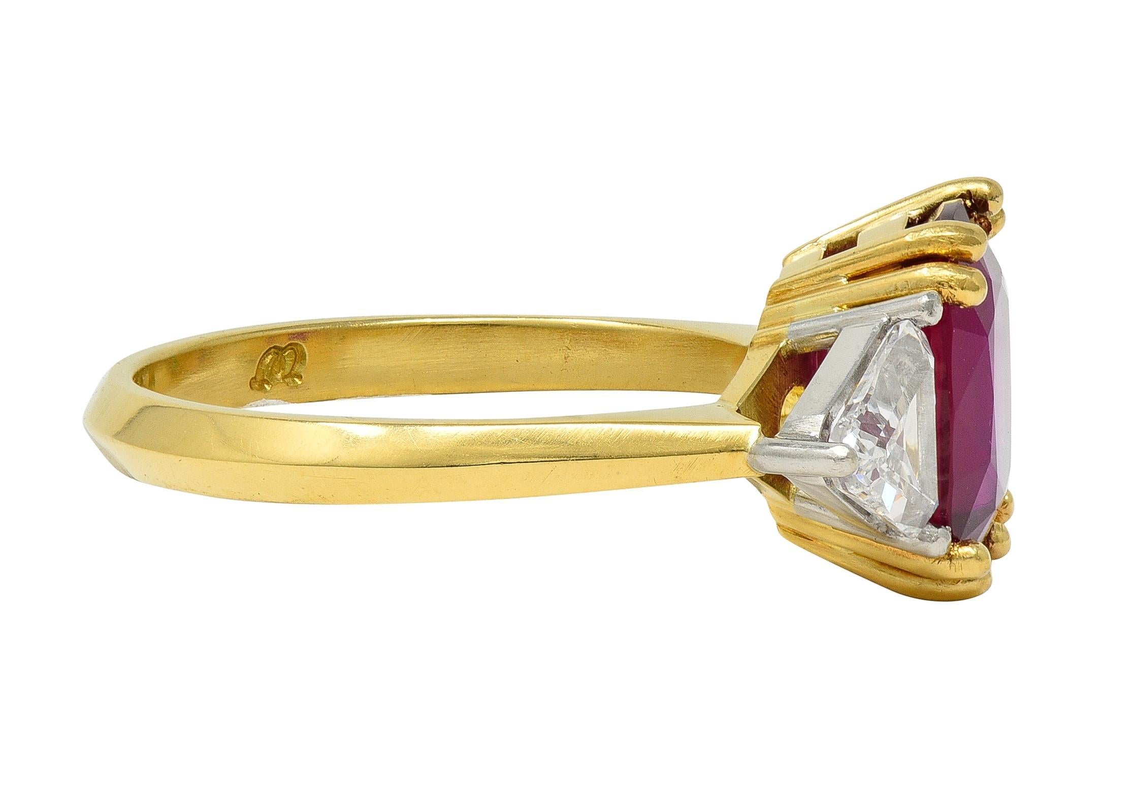 4,45 CTW No Heat Taubenblut Rubin Diamant Platin 18K Gold Vintage Ring GRS (Kissenschliff) im Angebot