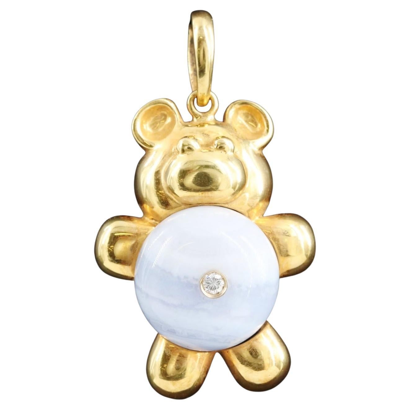 $4450 / New / 18K Gold / Damiani Diamond Agate 3D Bear Pendant with Box / ITALY For Sale
