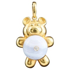 $4450 / New / 18K Gold / Damiani Diamond Agate 3D Bear Pendant with Box / ITALY