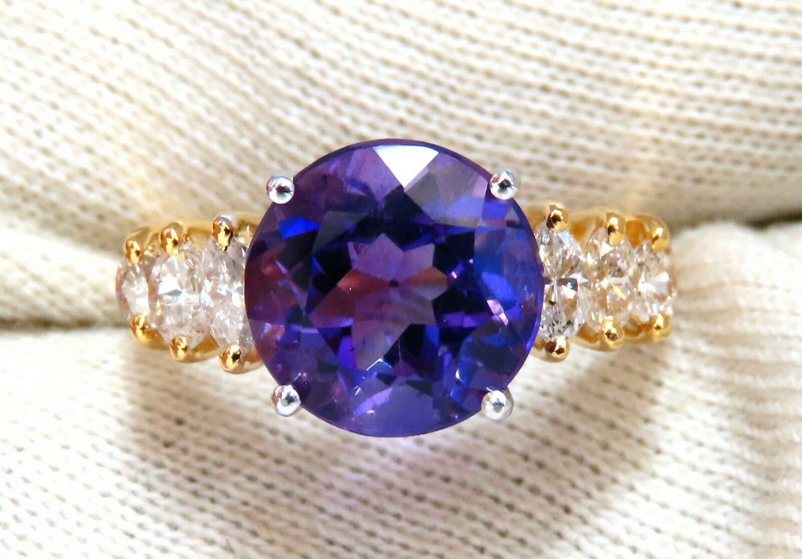 4.45 Carat Natural Round Vivid Purple Amethyst Diamond Ring 14 Karat In New Condition For Sale In New York, NY