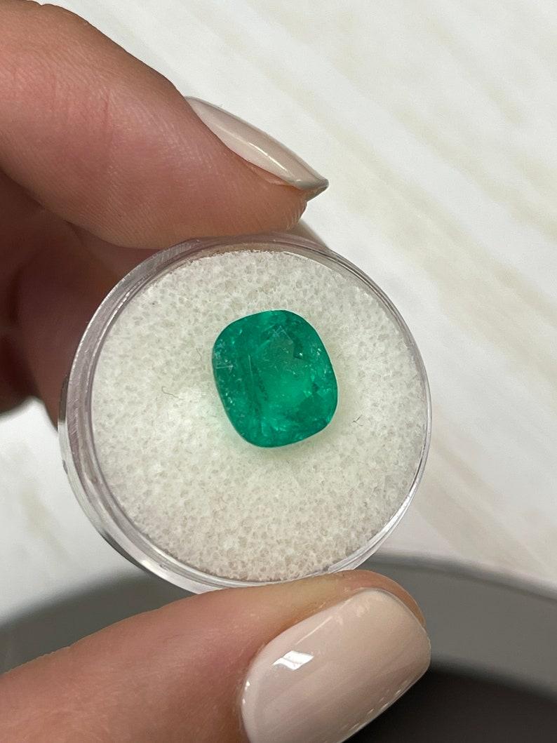 Women's 4.46 Carat Rich Green Colombian Emerald - Cushion Cut Genuine Emerald May For Sale