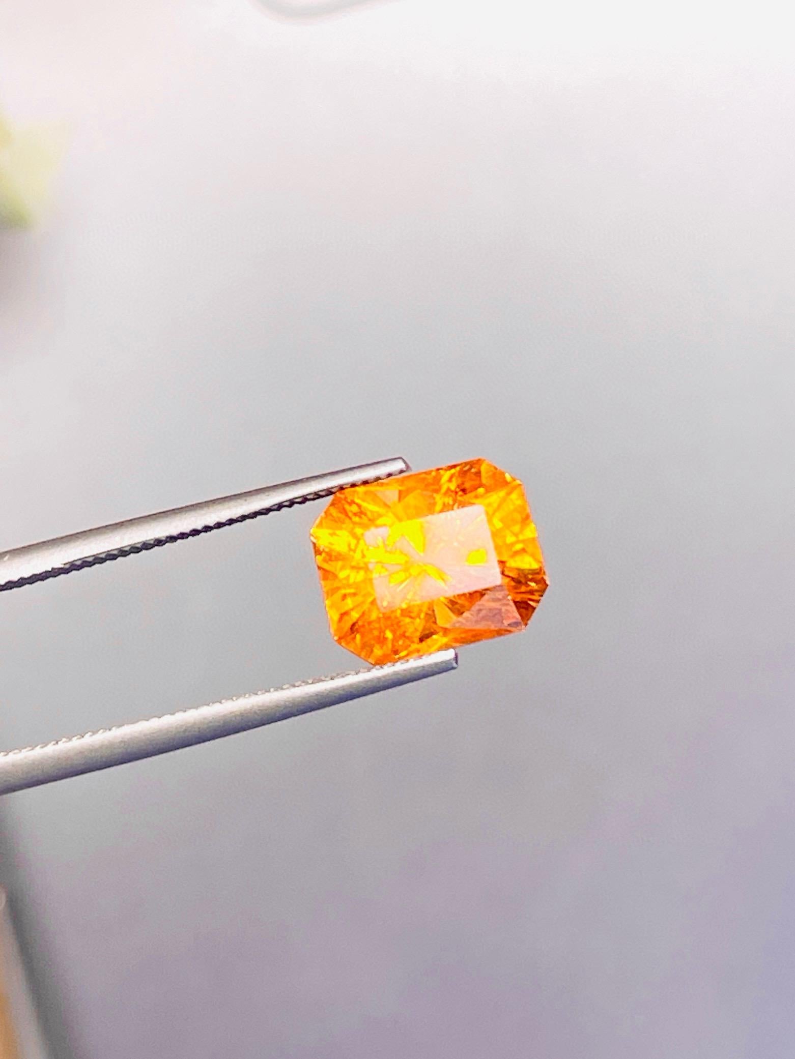 4.46 Carats Fanta garnet fire color High quality High precision Diamond In New Condition In bangkok, TH