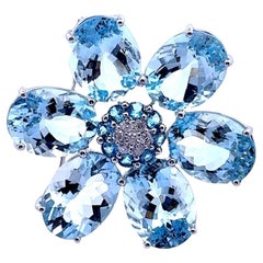 44.65 Carats Aquamarine Diamond 18k White Gold Flower Brooch-Pendant