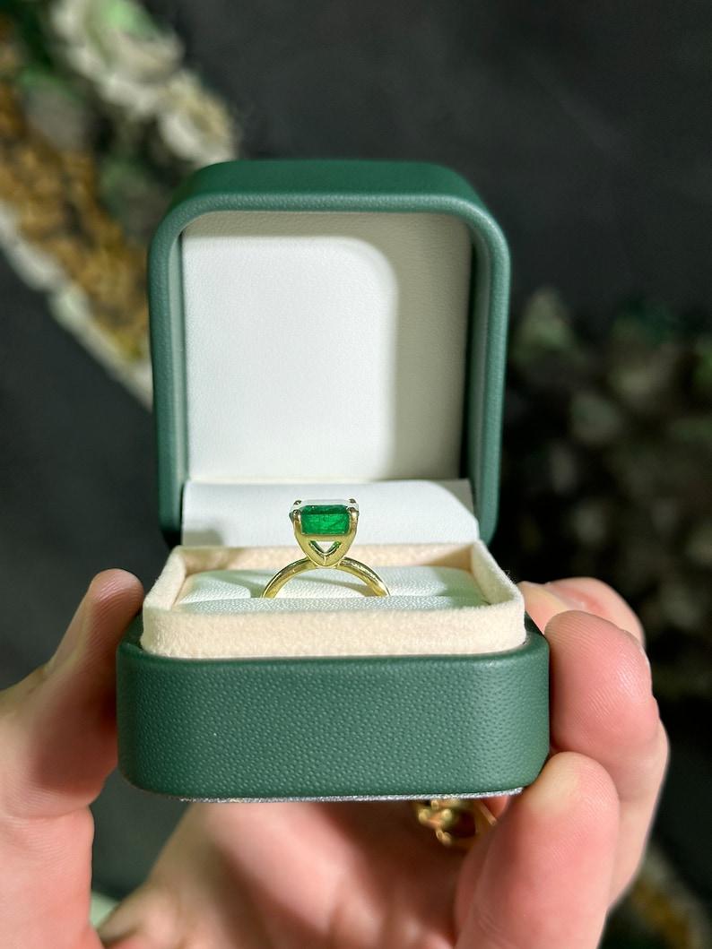 4.46ct 18K Emerald Cut Solitaire Ring - Rich Green Emerald North-South Prong For Sale 3