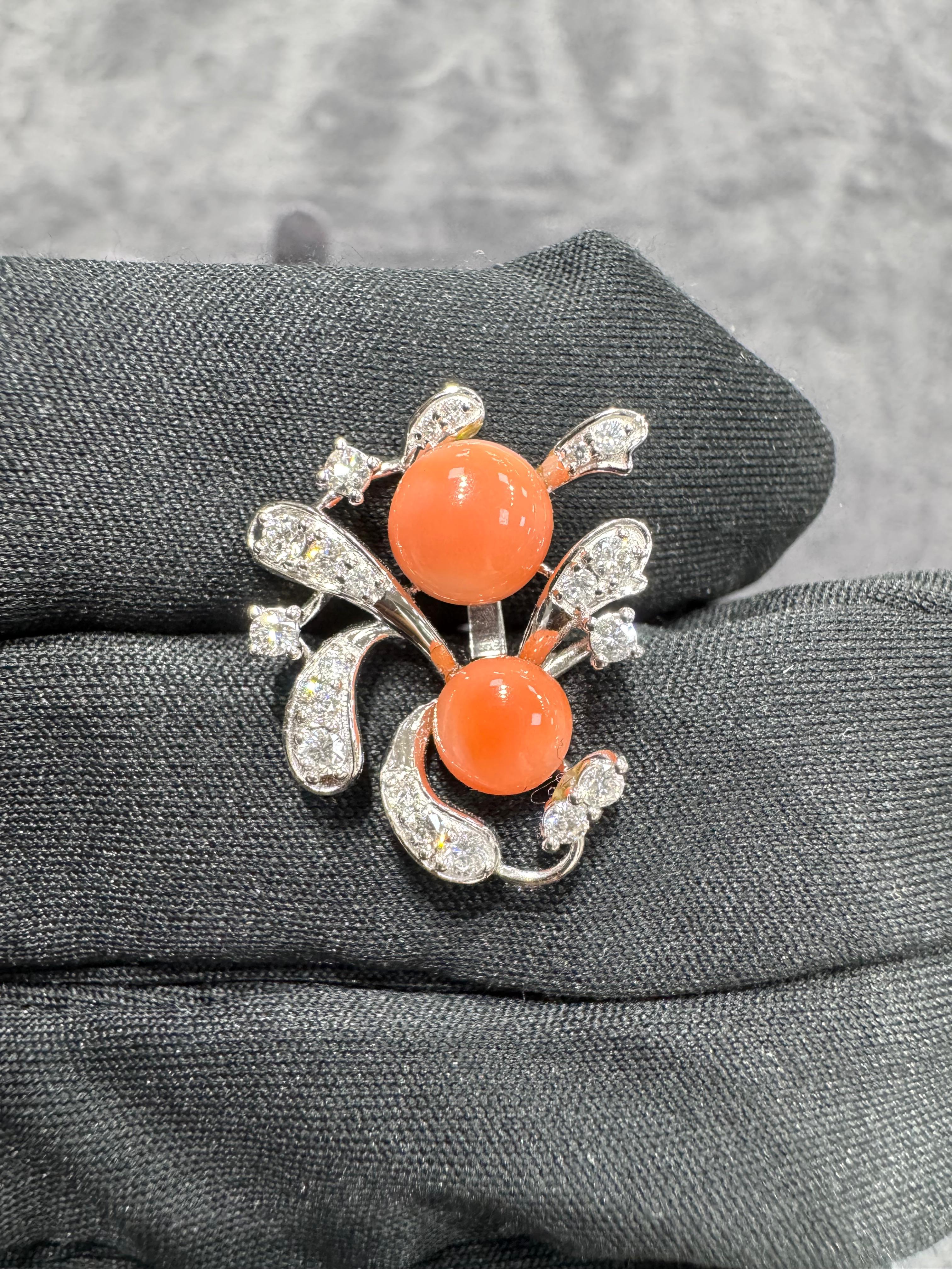 Round Cut 4.47 Carat Coral Gemstone 0.71 Carat SI/H Diamond Earrings 18 Karat White Gold For Sale