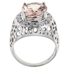 4.47 Carat Morganite and 0.70 Carat Diamond Solitaire Ring 14 Karat White Gold