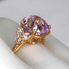 4,47 Karat Morganit Diamant 18k Gelbgold Handmade Cocktail Ring
