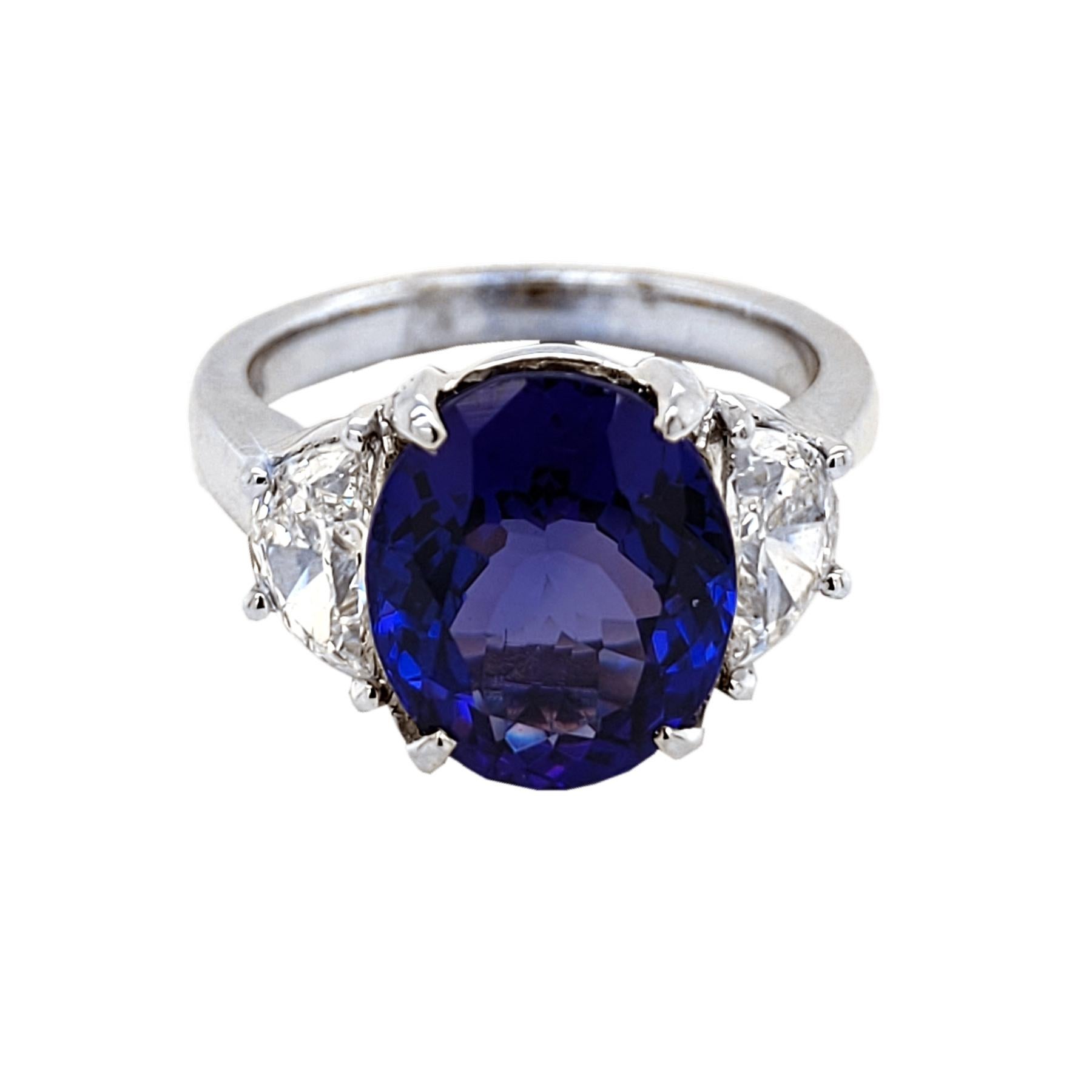 Contemporary 4.47 Carat Oval Tanzanite 3 Stone 'Half Moon' Diamonds Engagement Ring For Sale