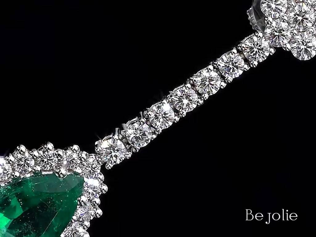 Women's or Men's 4.47 Carat Pear Shape Emerald Diamond Drop Earrings 18K White Gold For Sale
