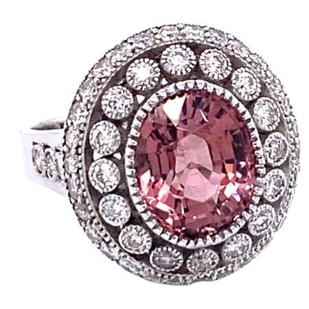 Bague cocktail en or blanc avec diamants et tourmaline rose de 4,47 carats en vente