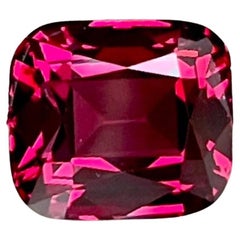 4.47 carats Pinkish Red Garnet Stone Cushion Cut Natural Tanzanian Gemstone