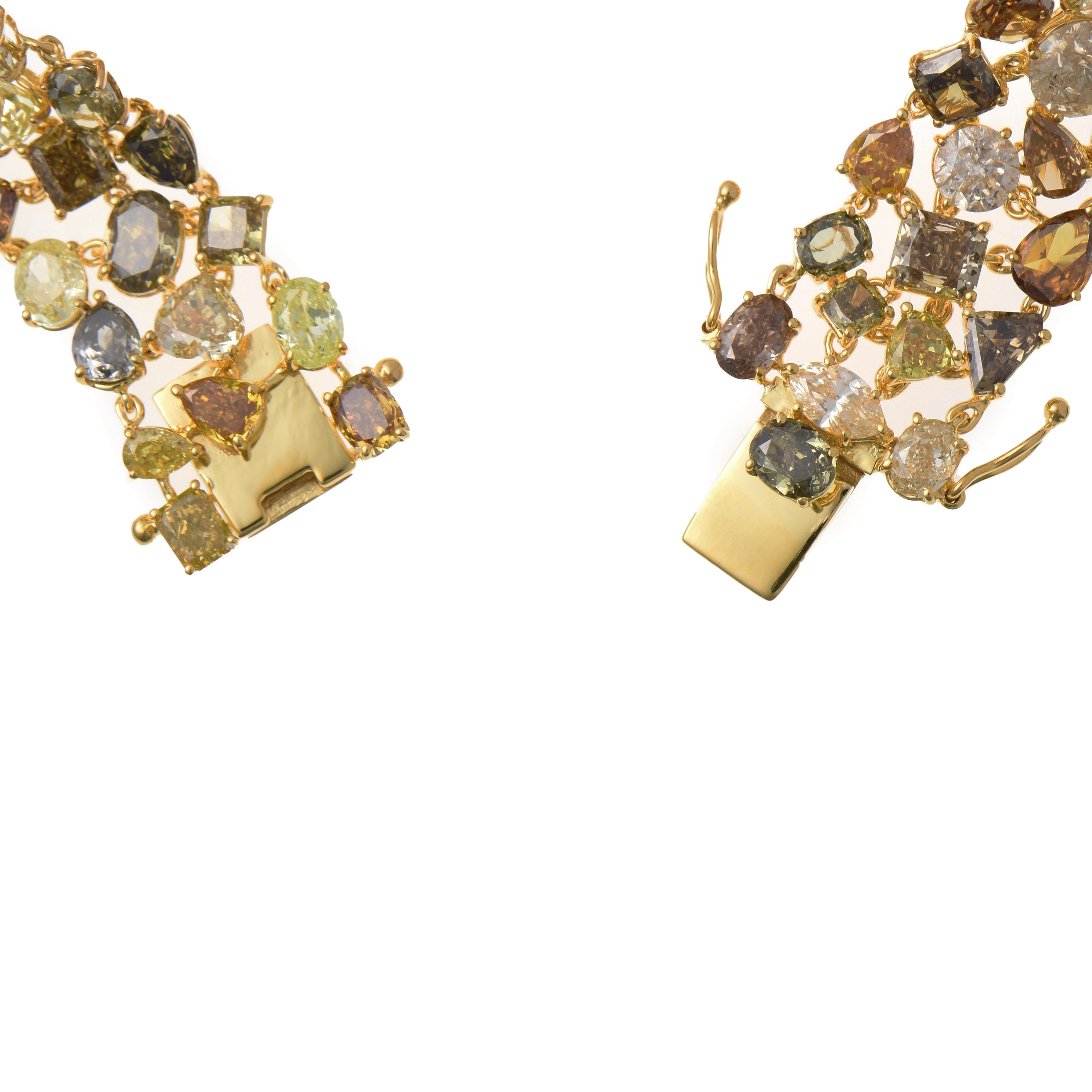 44.78 Carats Bracelet en or jaune avec diamant fantaisie Neuf - En vente à New York, NY