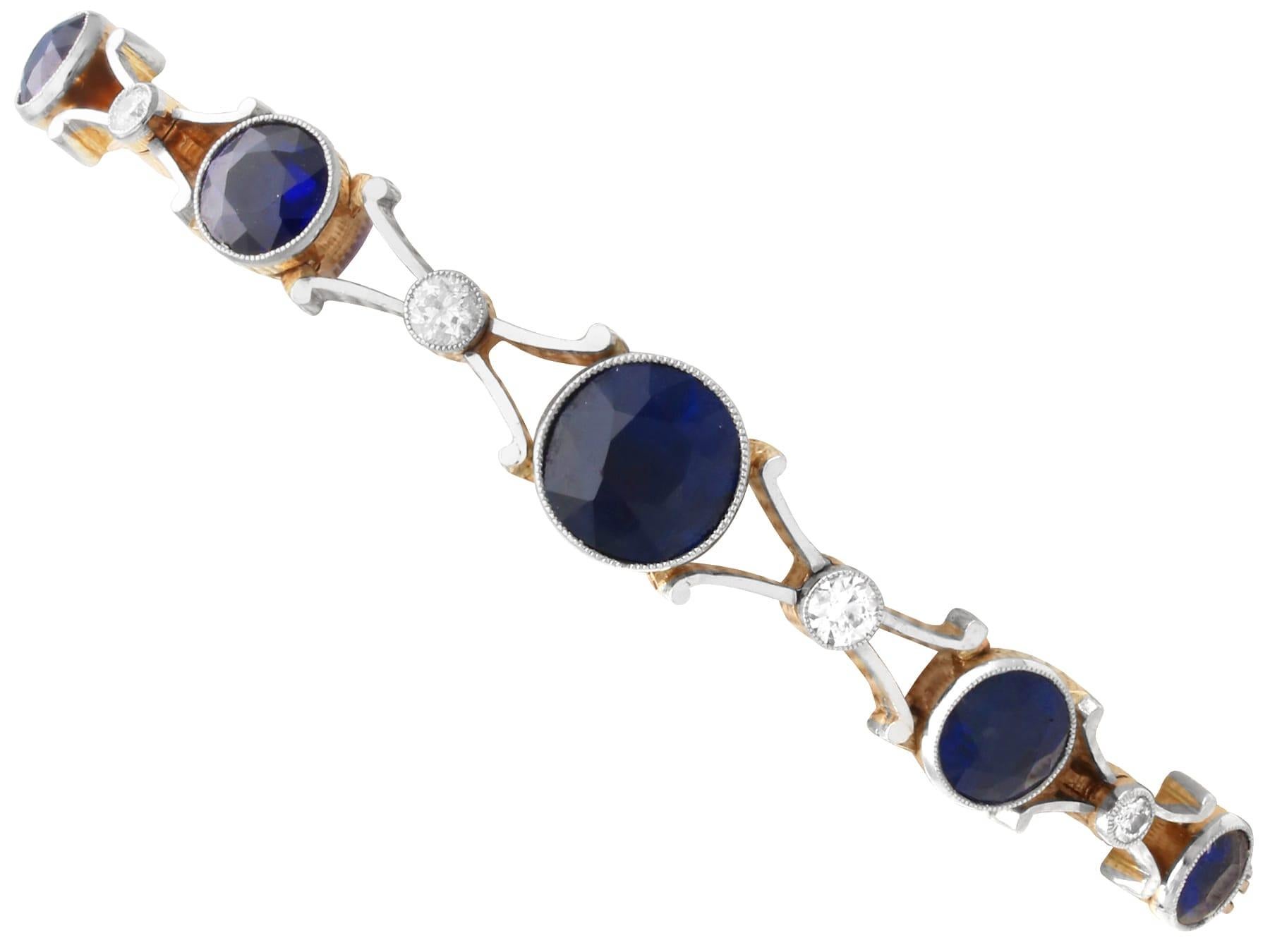 Bracelet en or rose 9k de 4,48 carats de saphir et 0,23 carat de diamant Circa 1910