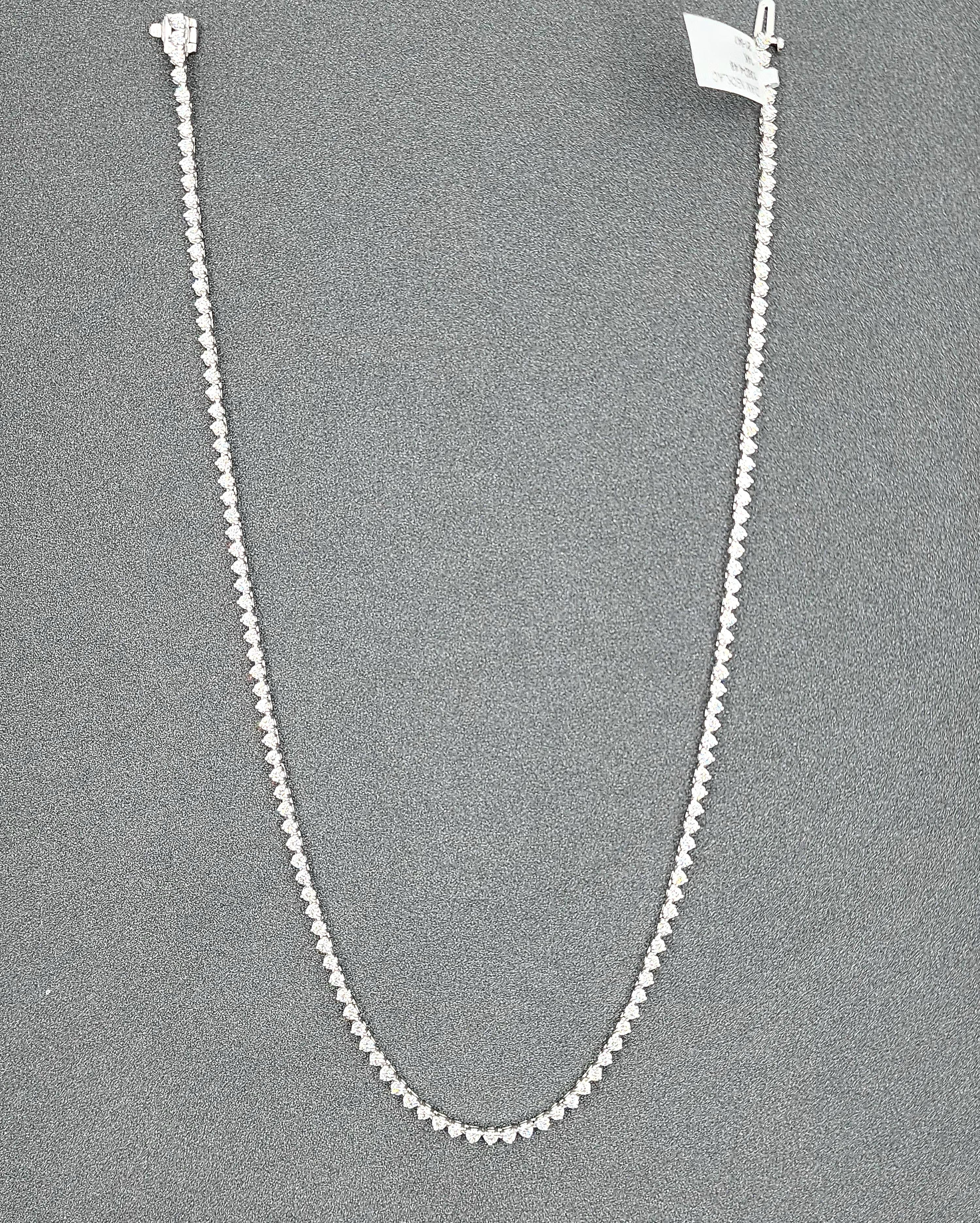 Round Cut 4.48 ct Diamond Tennis Necklace