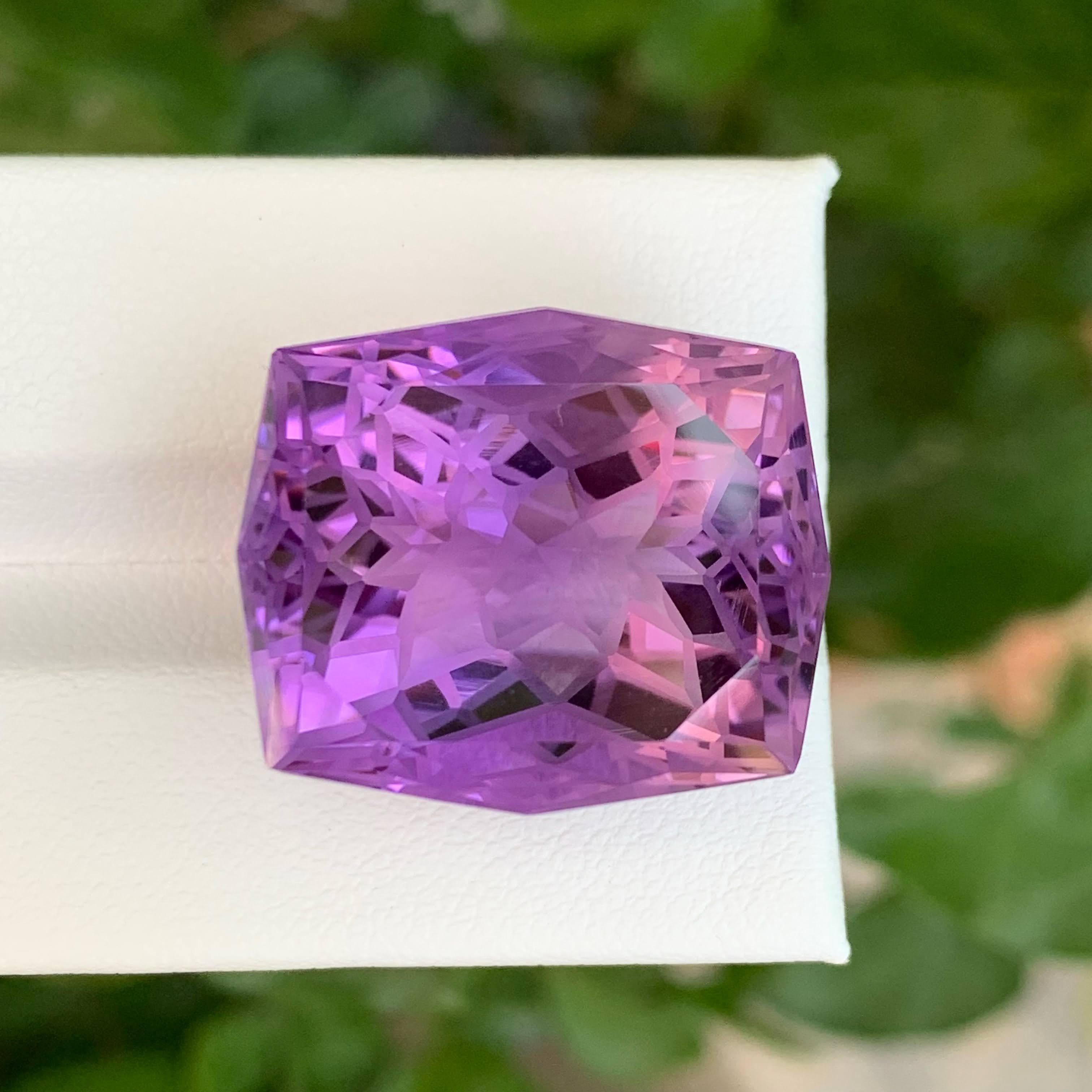 44,80 carati Ametista viola smerigliata Taglio di precisione personalizzato Pietra preziosa brasiliana in vendita 3