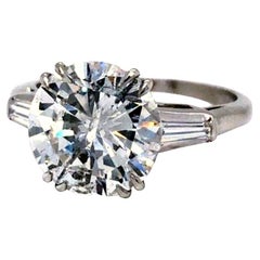 4.68ct Round Diamond with 2 Baguettes Platinum Ring H Color I1 Clarity
