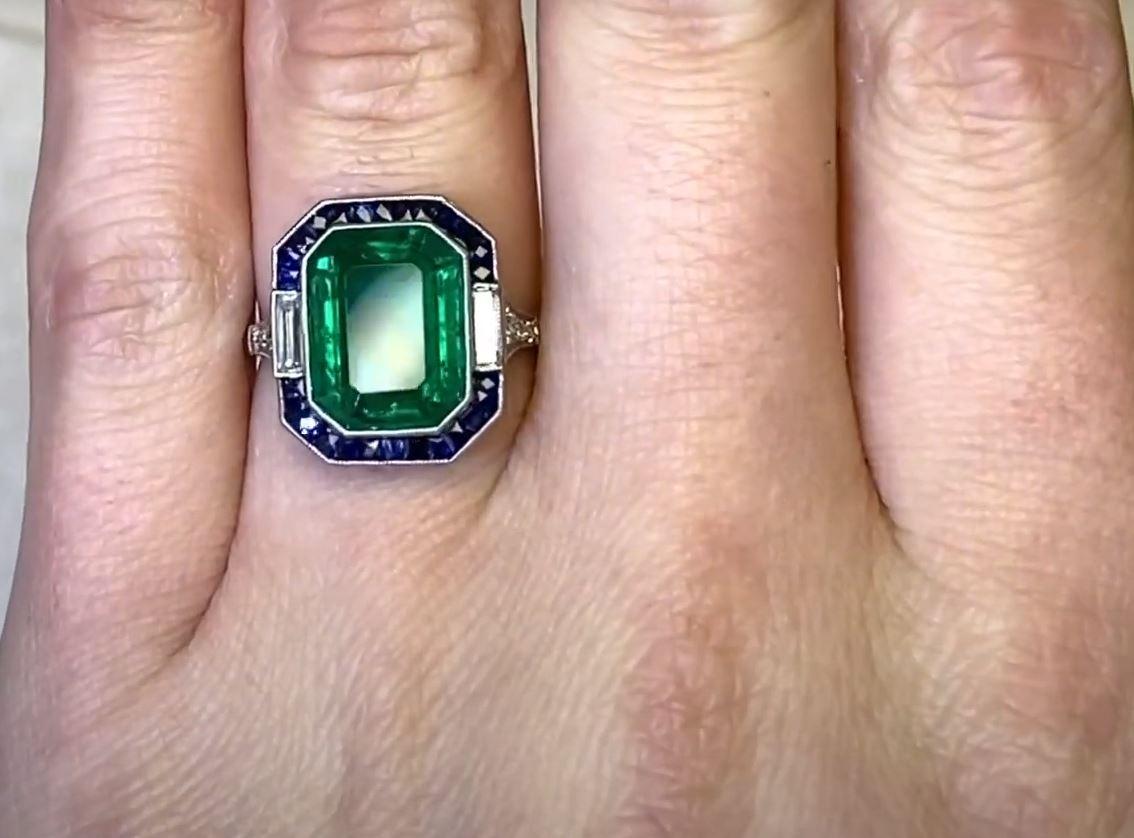 4.49 Carat Colombian Emerald Engagement Ring, Sapphire Halo, Platinum In Excellent Condition In New York, NY