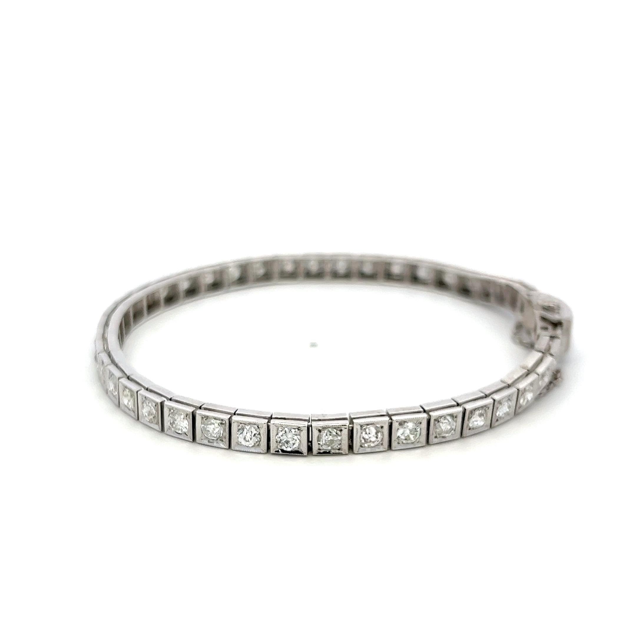 Pulsera de Tenis de Platino con Diamantes Baguette y Corte Europeo Antiguo de 4,49 Quilates en Nuevo estado para la venta en New York, NY