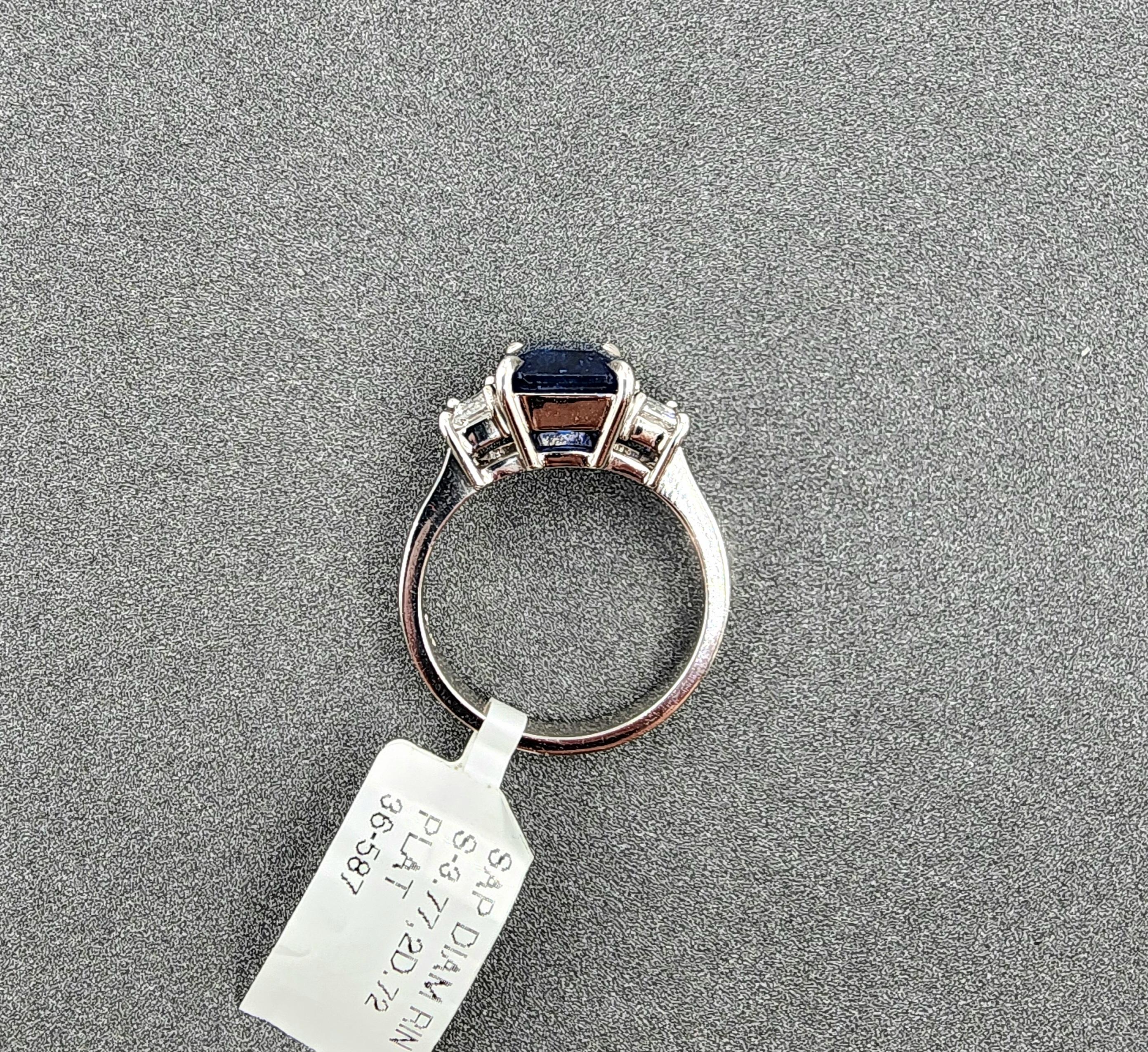 Ring mit 4.49 Karat natürlichem Saphir und Diamant im Angebot 2
