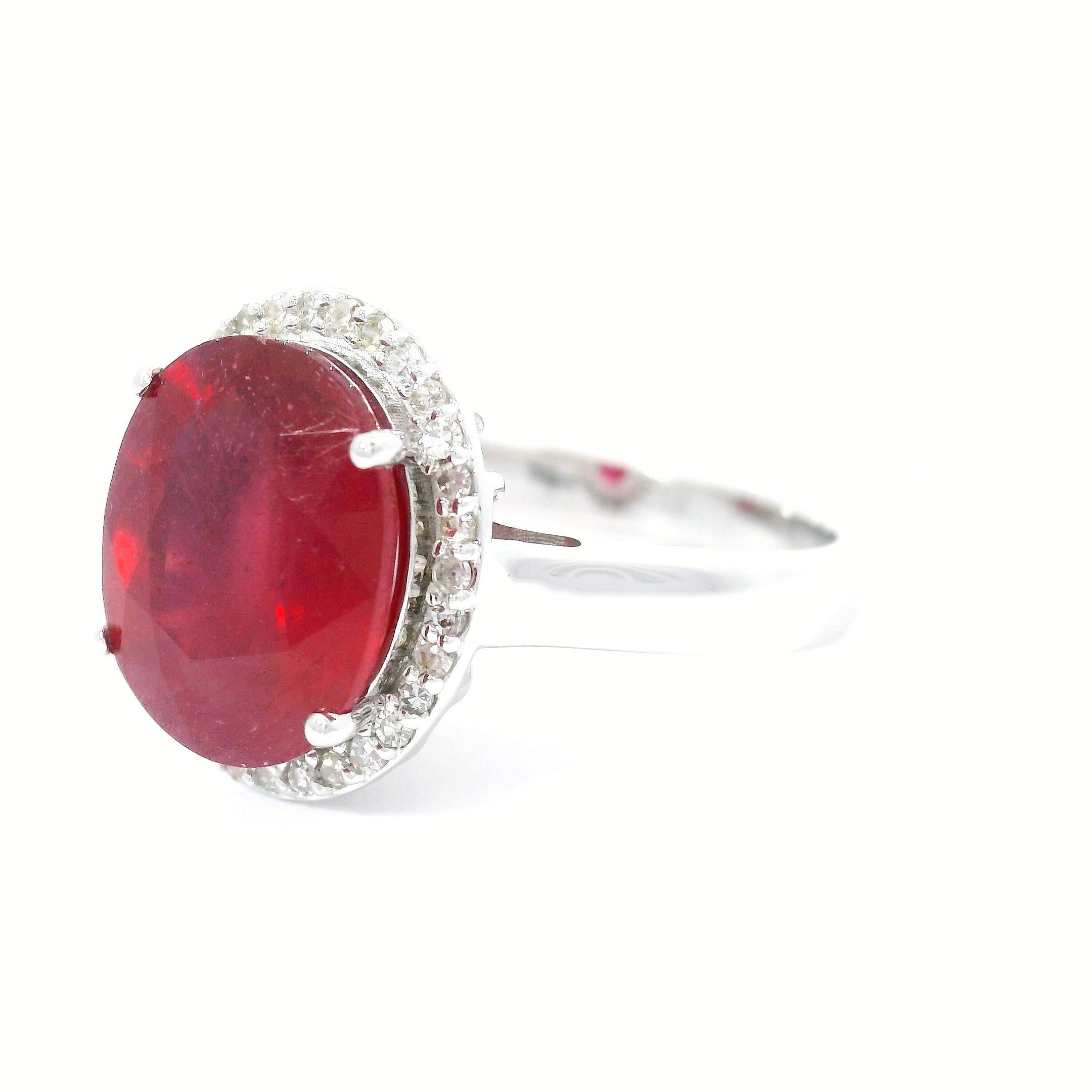 Oval Cut 4.49 ctr Ruby ring For Sale